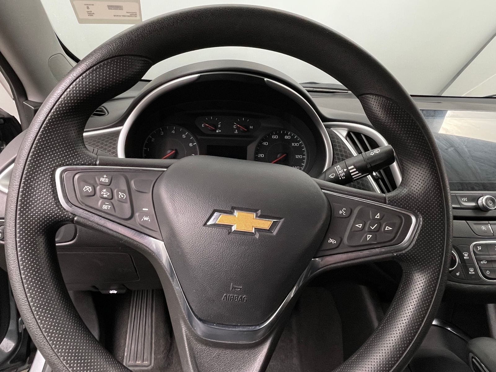 Thumbnail: 2024 Chevrolet Malibu - 5