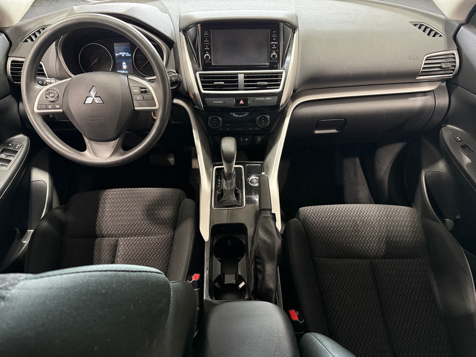 Thumbnail: 2019 Mitsubishi Eclipse Cross - 3