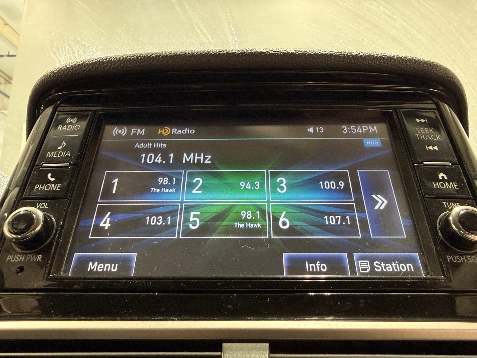 Thumbnail: 2019 Mitsubishi Eclipse Cross - 4