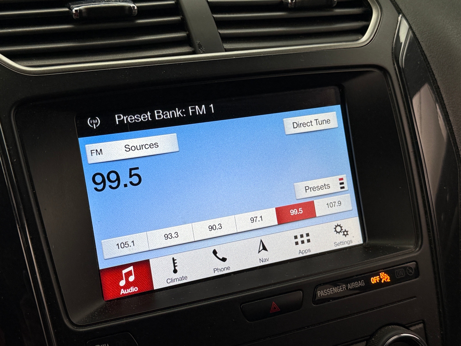 Thumbnail: 2019 Ford Explorer - 3