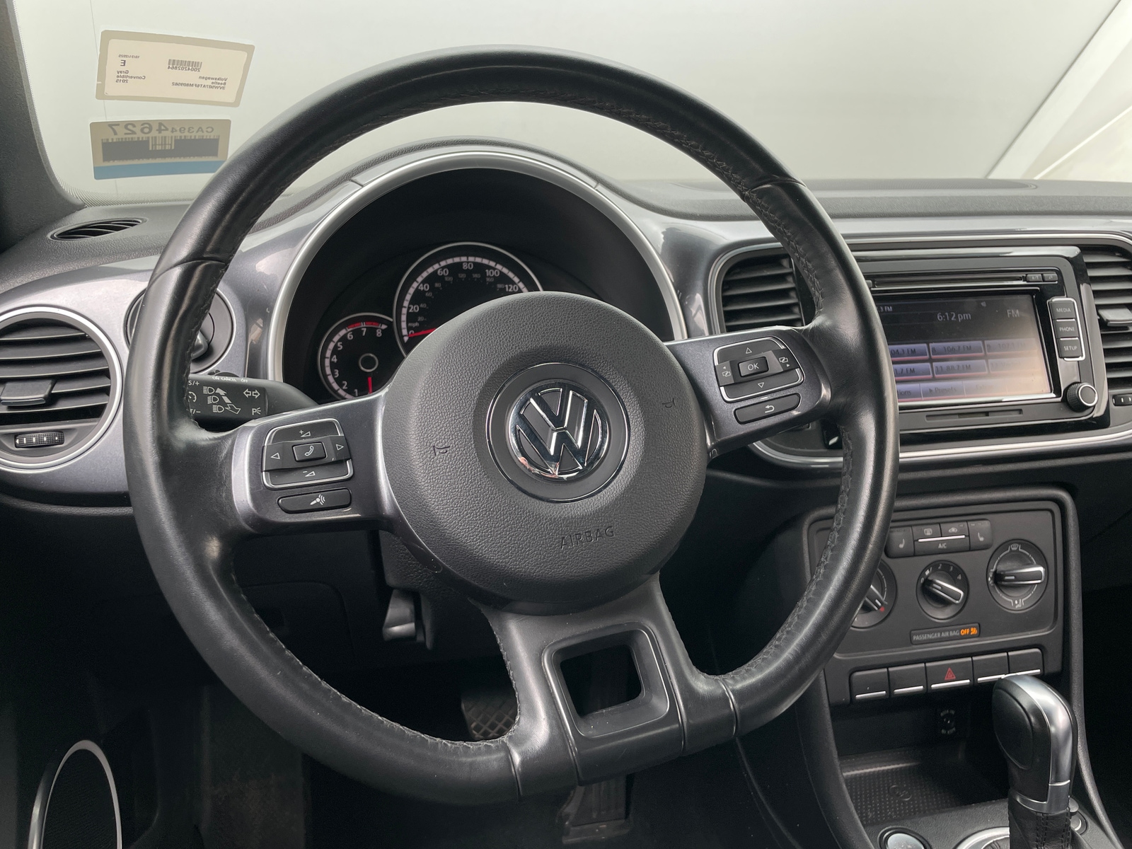 Thumbnail: 2015 Volkswagen Beetle - 3