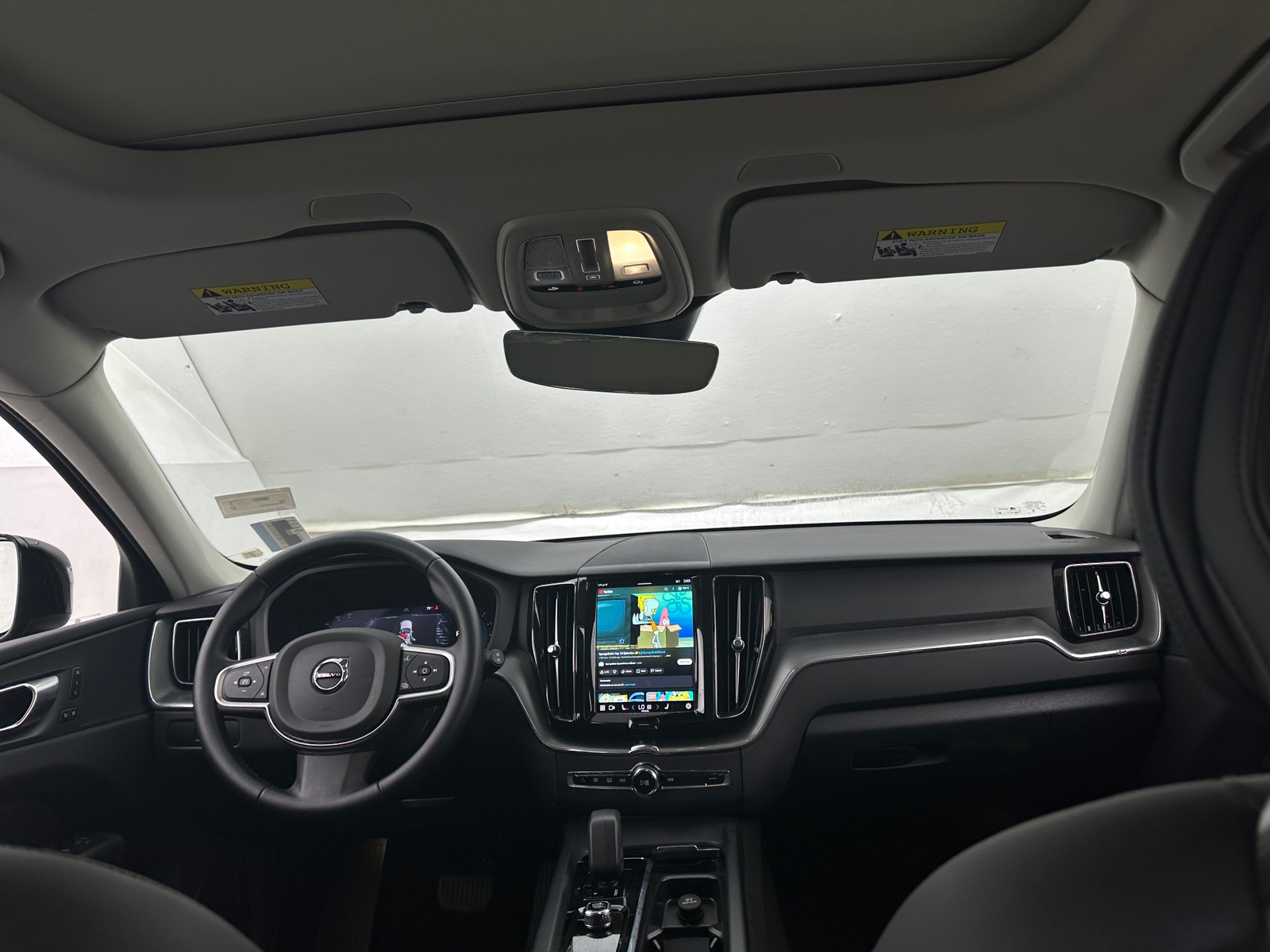 Thumbnail: 2025 Volvo XC60 - 3