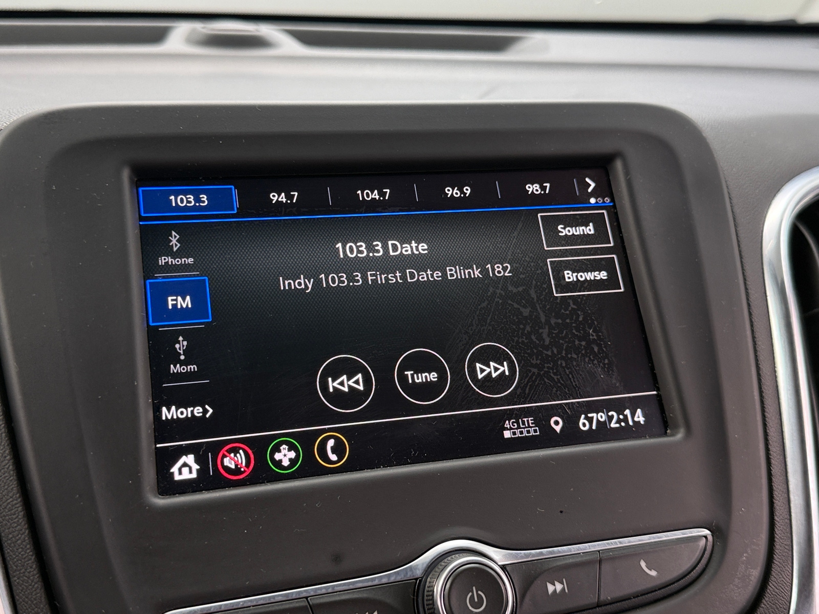 Thumbnail: 2020 Chevrolet Equinox - 4