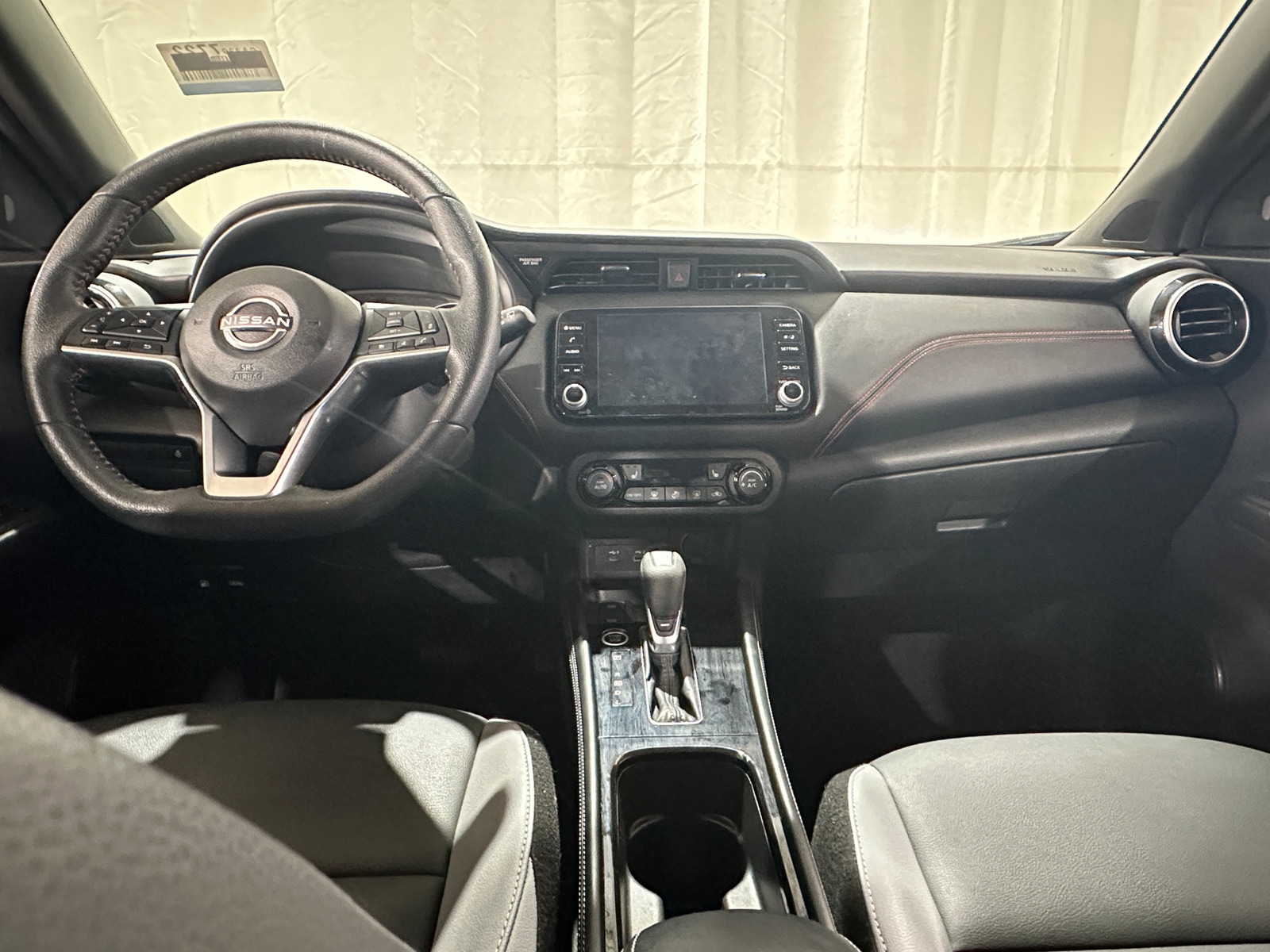 Thumbnail: 2023 Nissan Kicks - 3