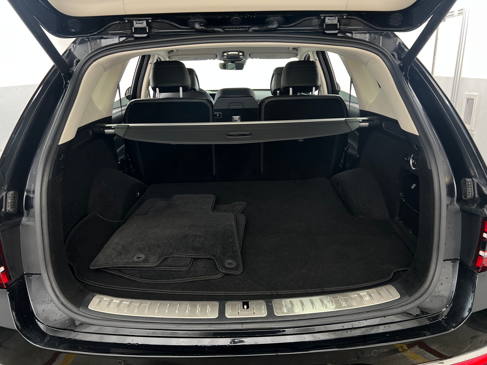 Thumbnail: 2025 Genesis GV80 - 6