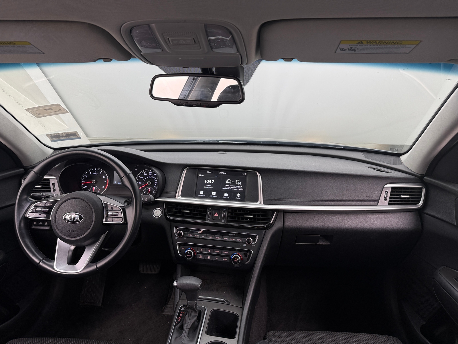 Thumbnail: 2019 Kia Optima - 3