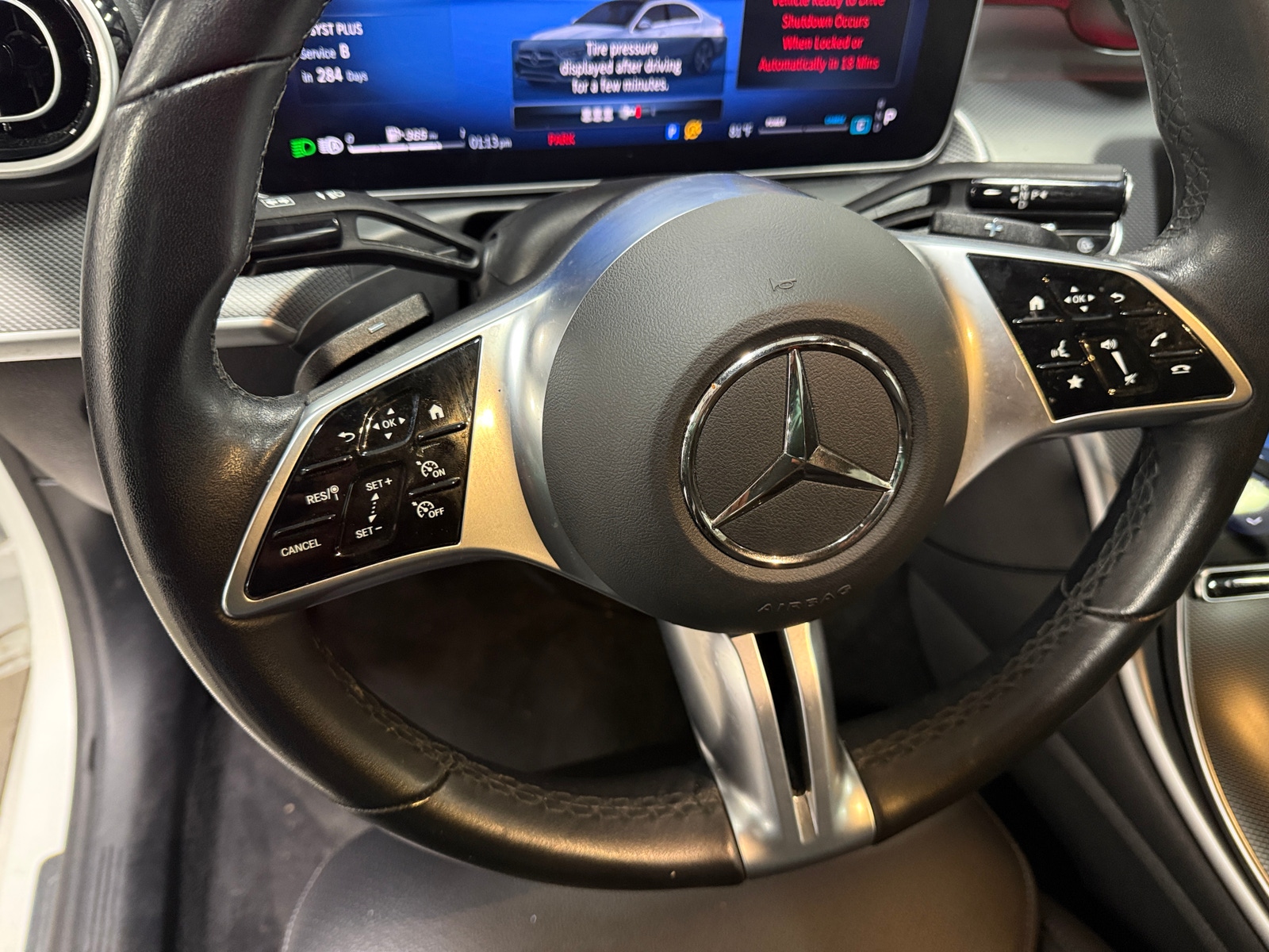 Thumbnail: 2024 Mercedes-Benz C-Class - 4