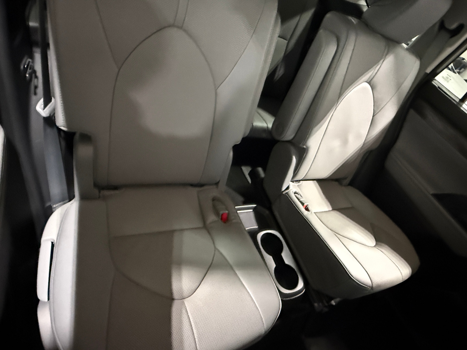 Thumbnail: 2023 Toyota Highlander - 5