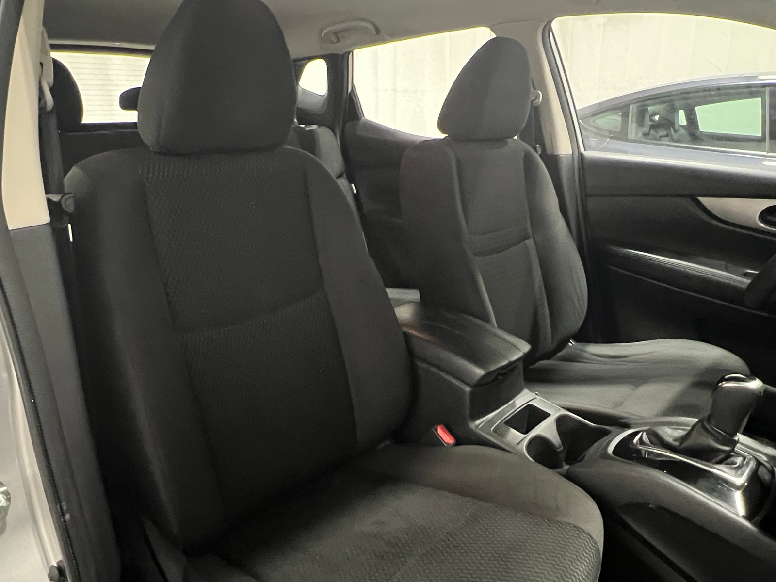 Thumbnail: 2020 Nissan Rogue Sport - 2