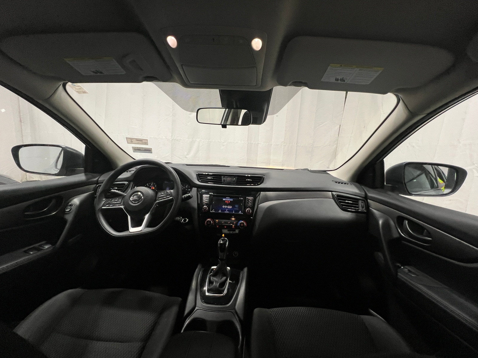 Thumbnail: 2020 Nissan Rogue Sport - 3