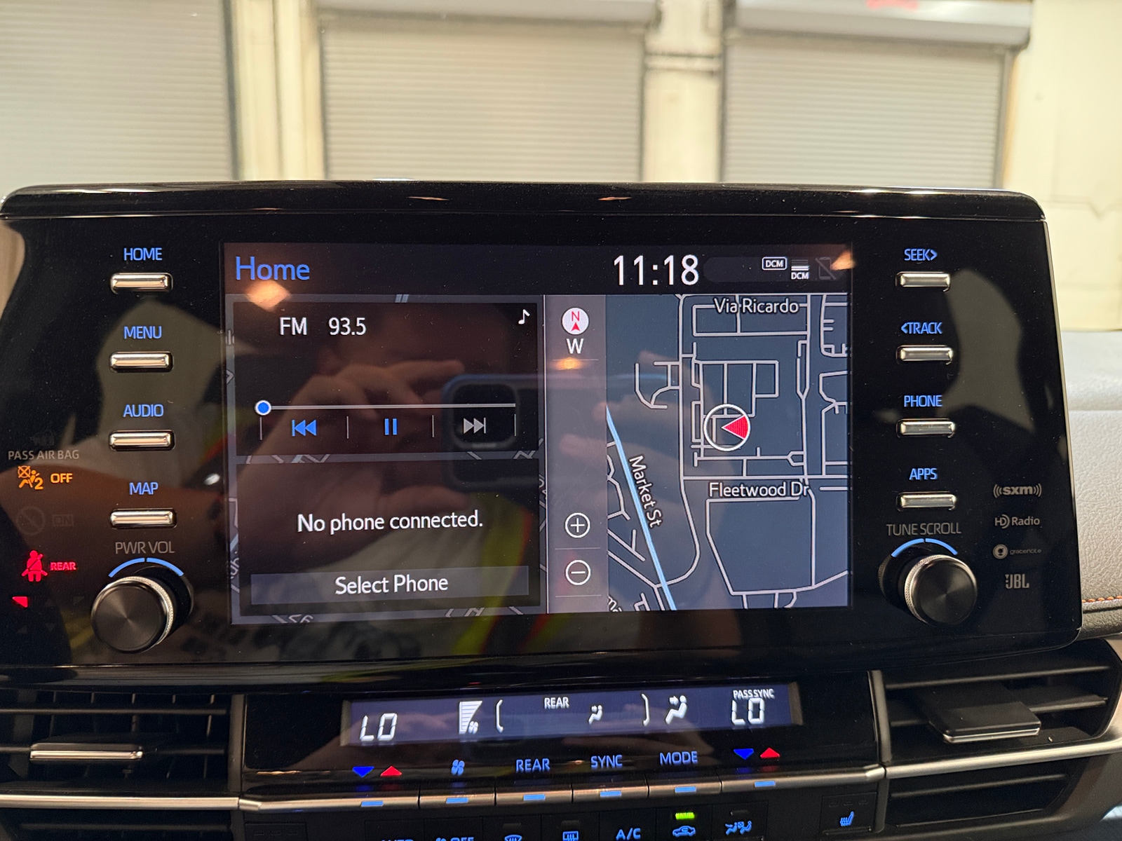 Thumbnail: 2021 Toyota Sienna - 3