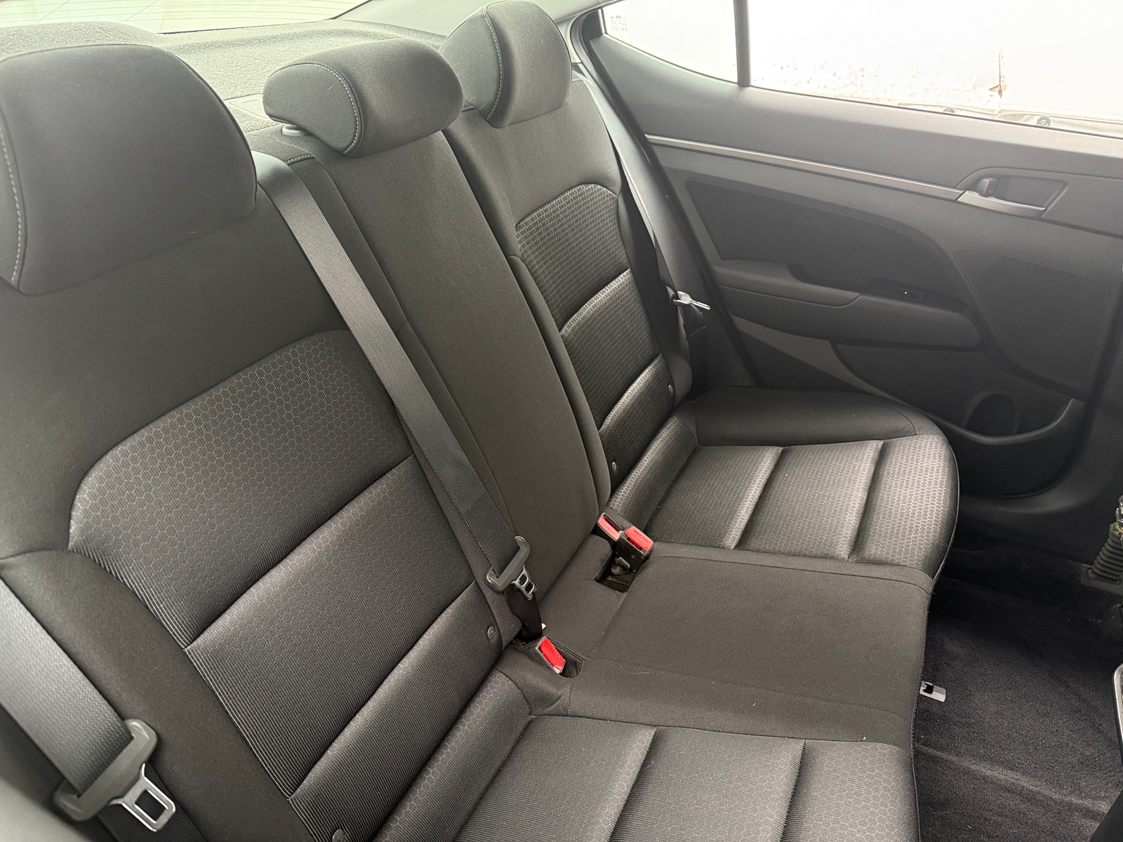 Thumbnail: 2017 Hyundai Elantra - 6