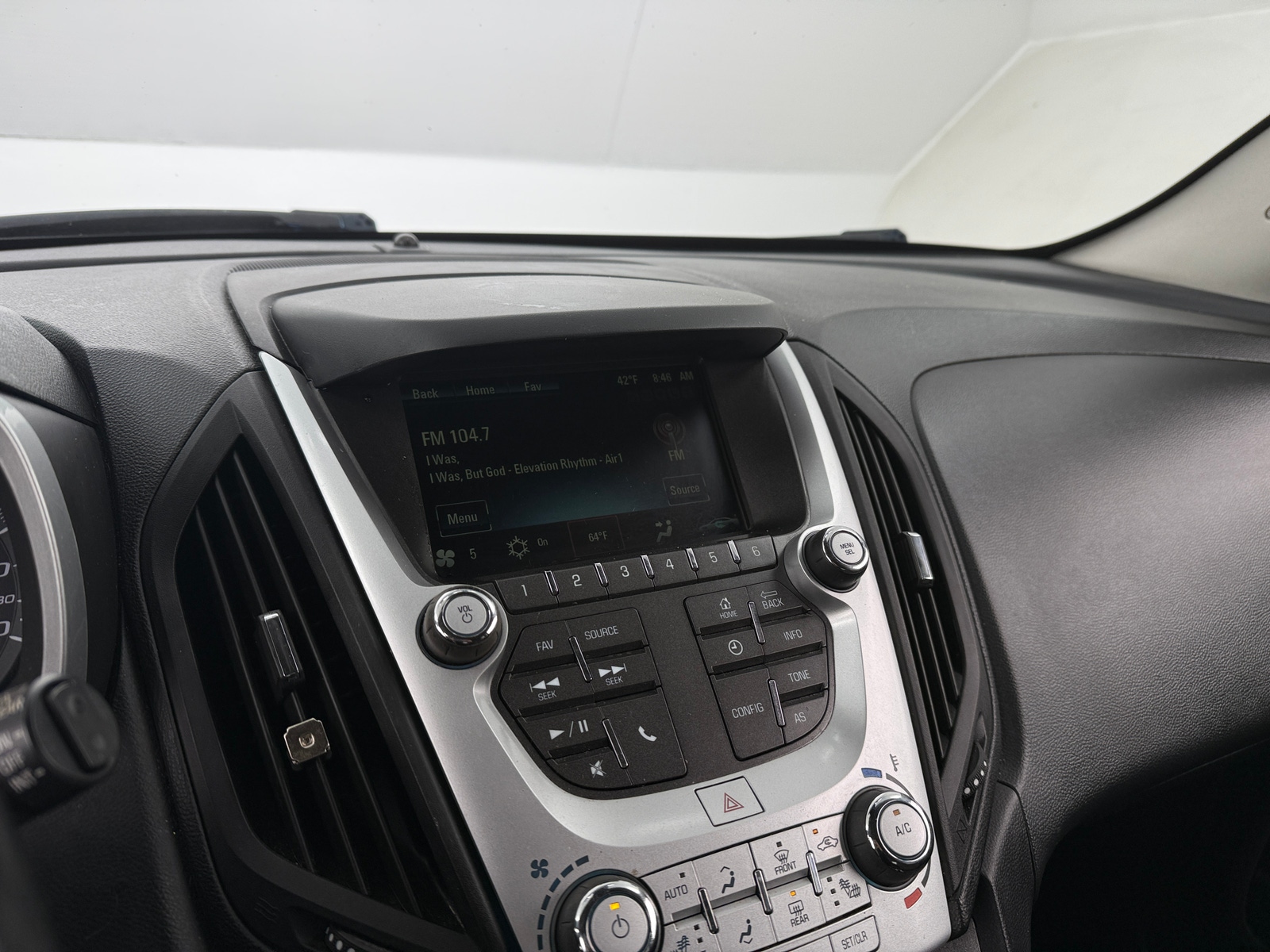 Thumbnail: 2017 Chevrolet Equinox - 4