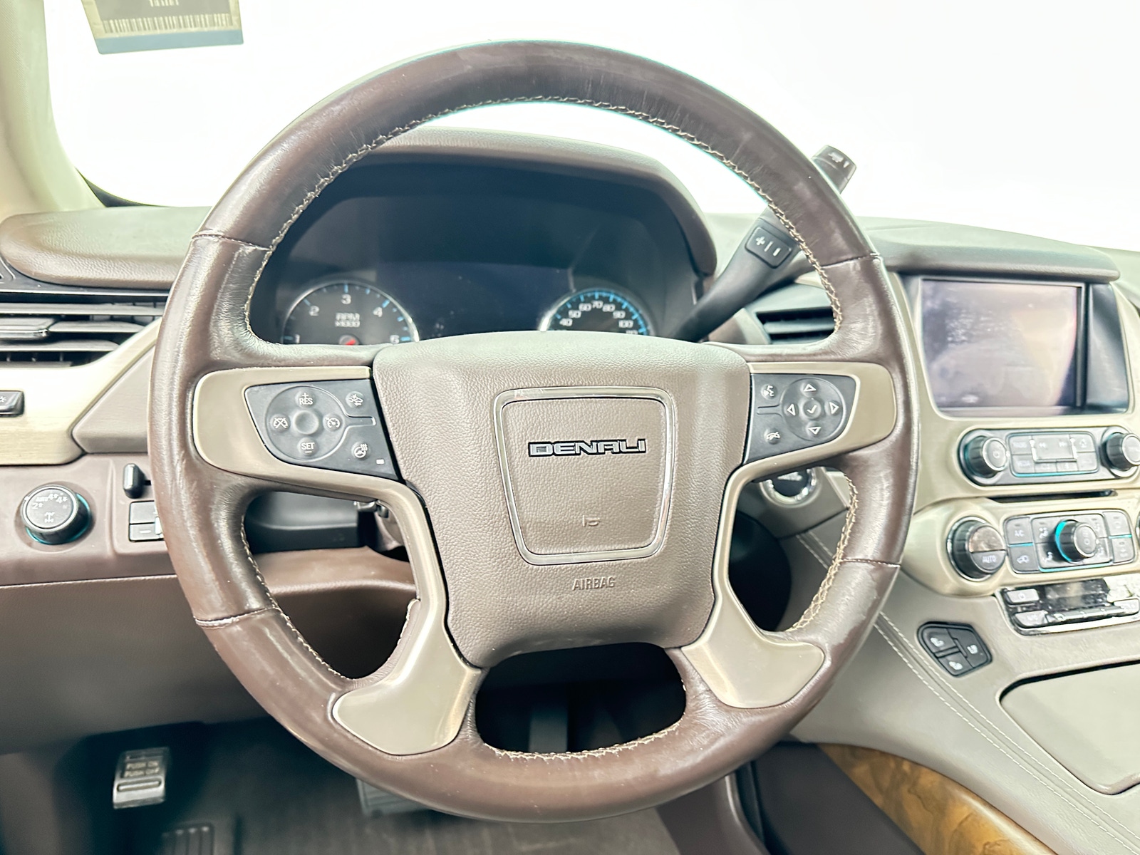 Thumbnail: 2019 GMC Yukon - 4