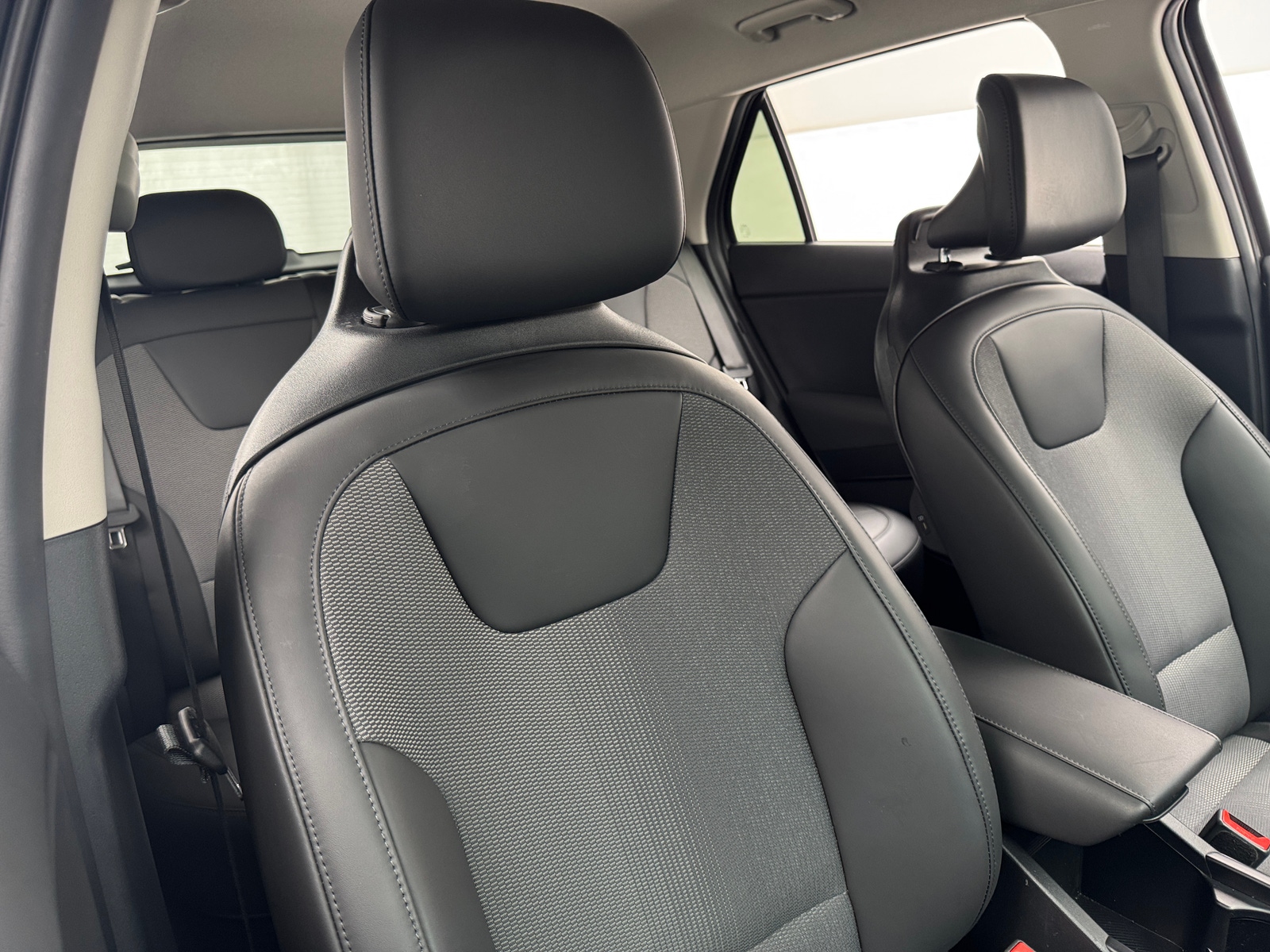 Thumbnail: 2024 Kia Niro - 2