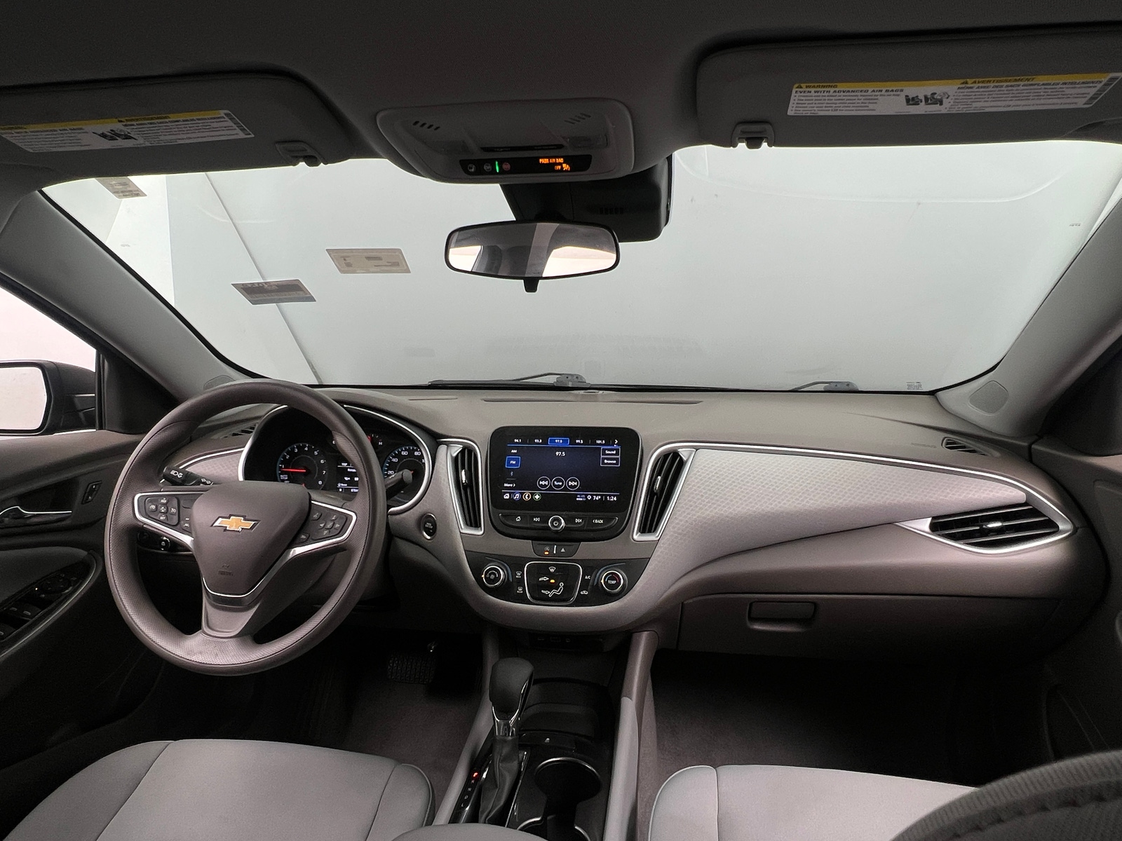 Thumbnail: 2023 Chevrolet Malibu - 3