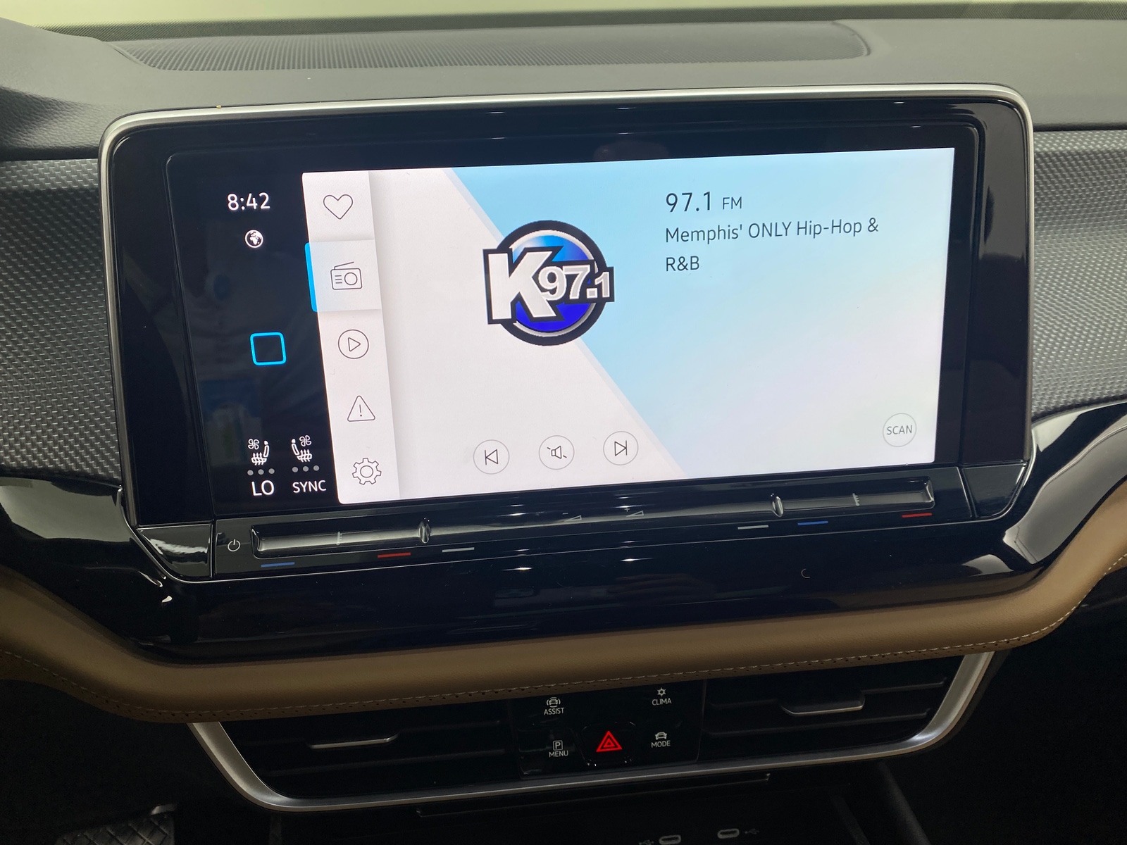 Thumbnail: 2024 Volkswagen Atlas - 3