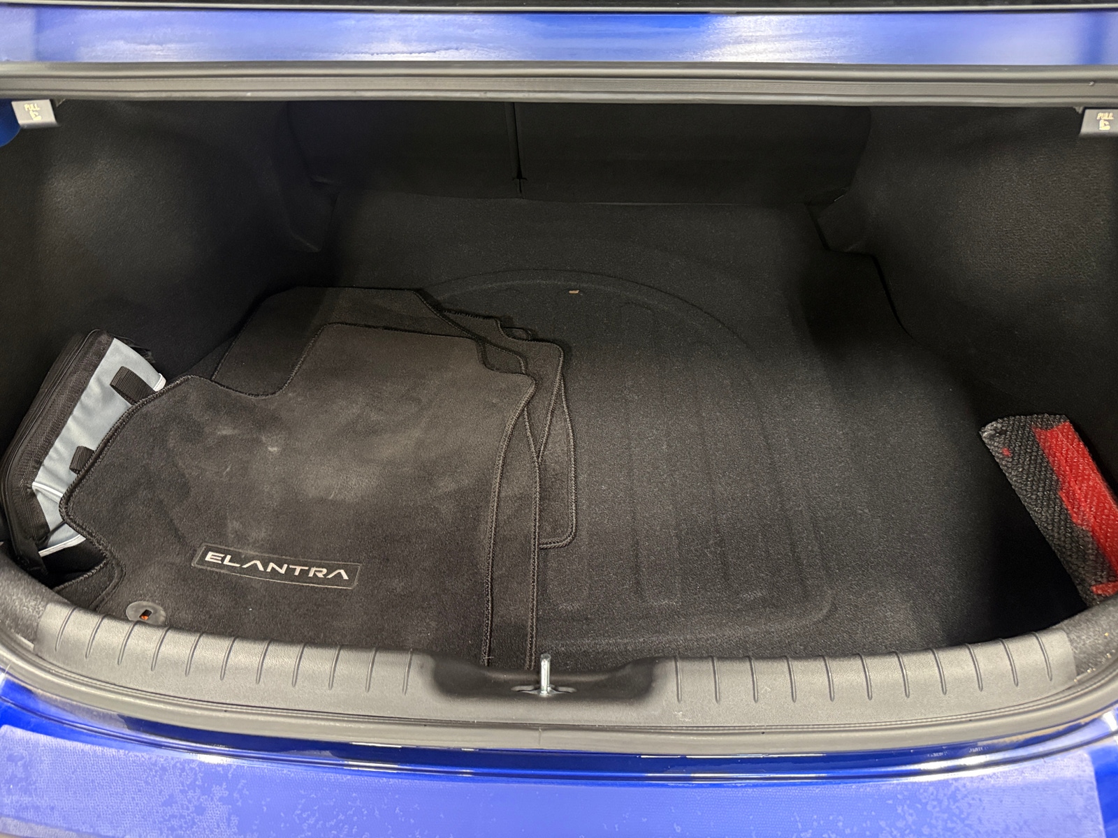 Thumbnail: 2023 Hyundai Elantra - 6