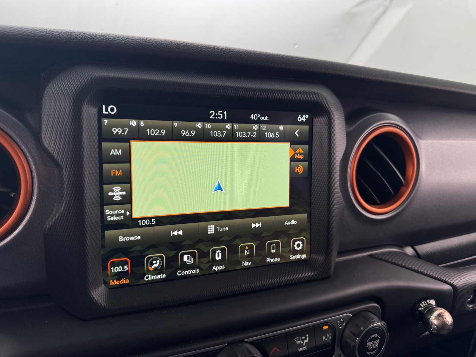 Thumbnail: 2022 Jeep Gladiator - 4