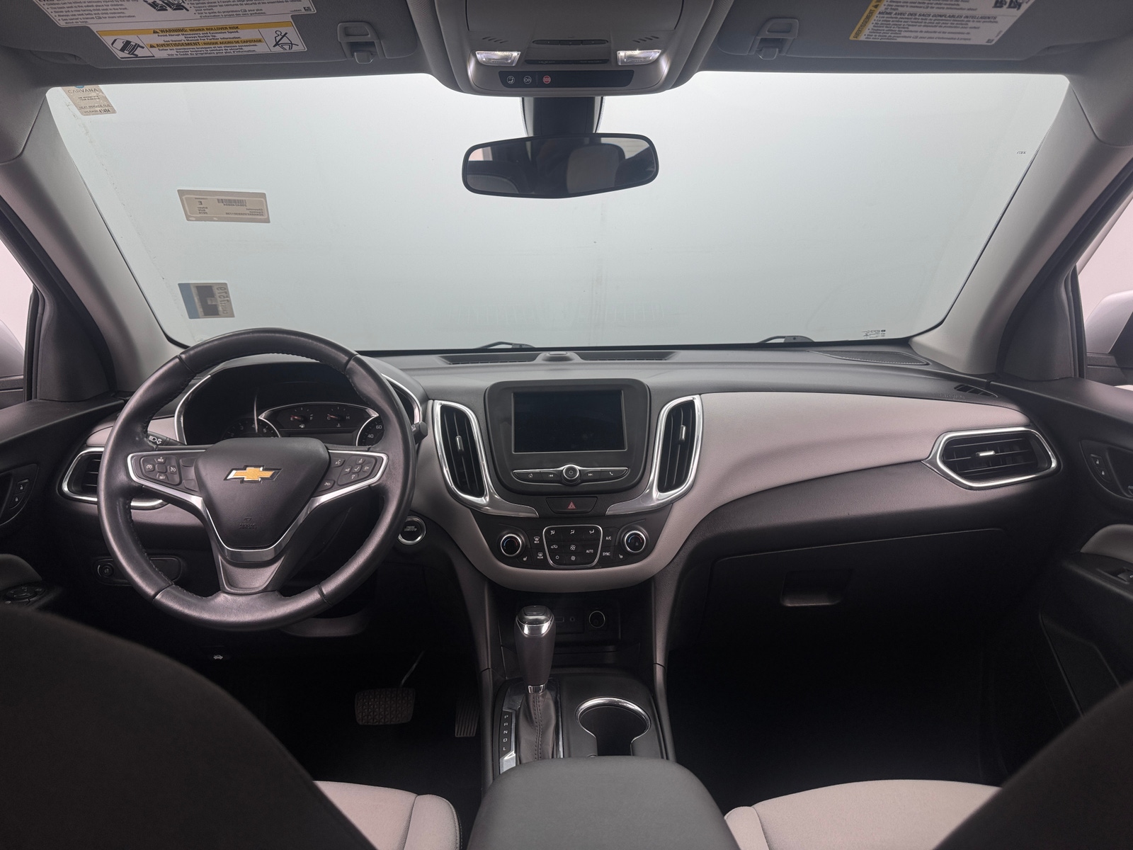 Thumbnail: 2019 Chevrolet Equinox - 3