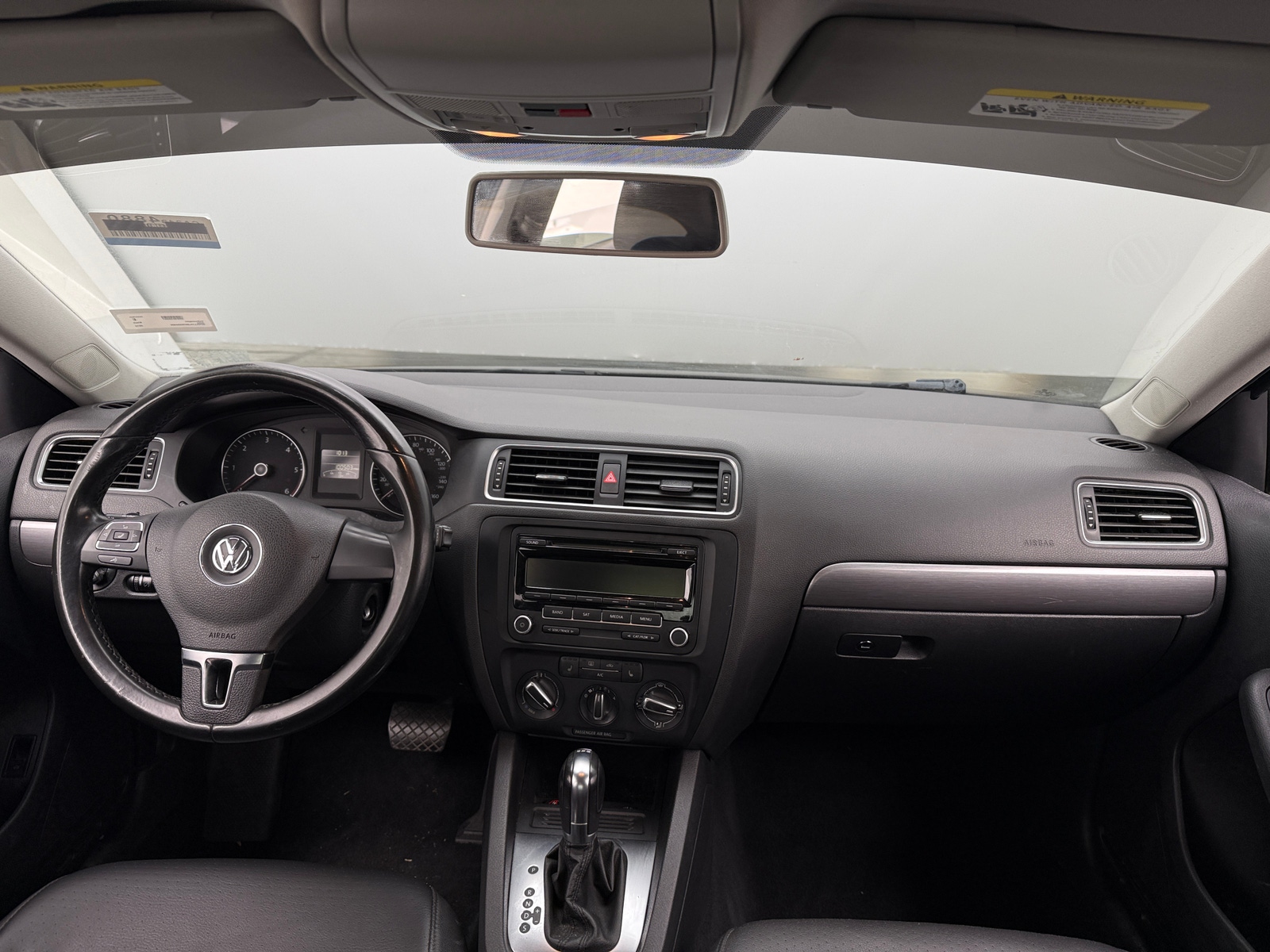 Thumbnail: 2014 Volkswagen Jetta - 2