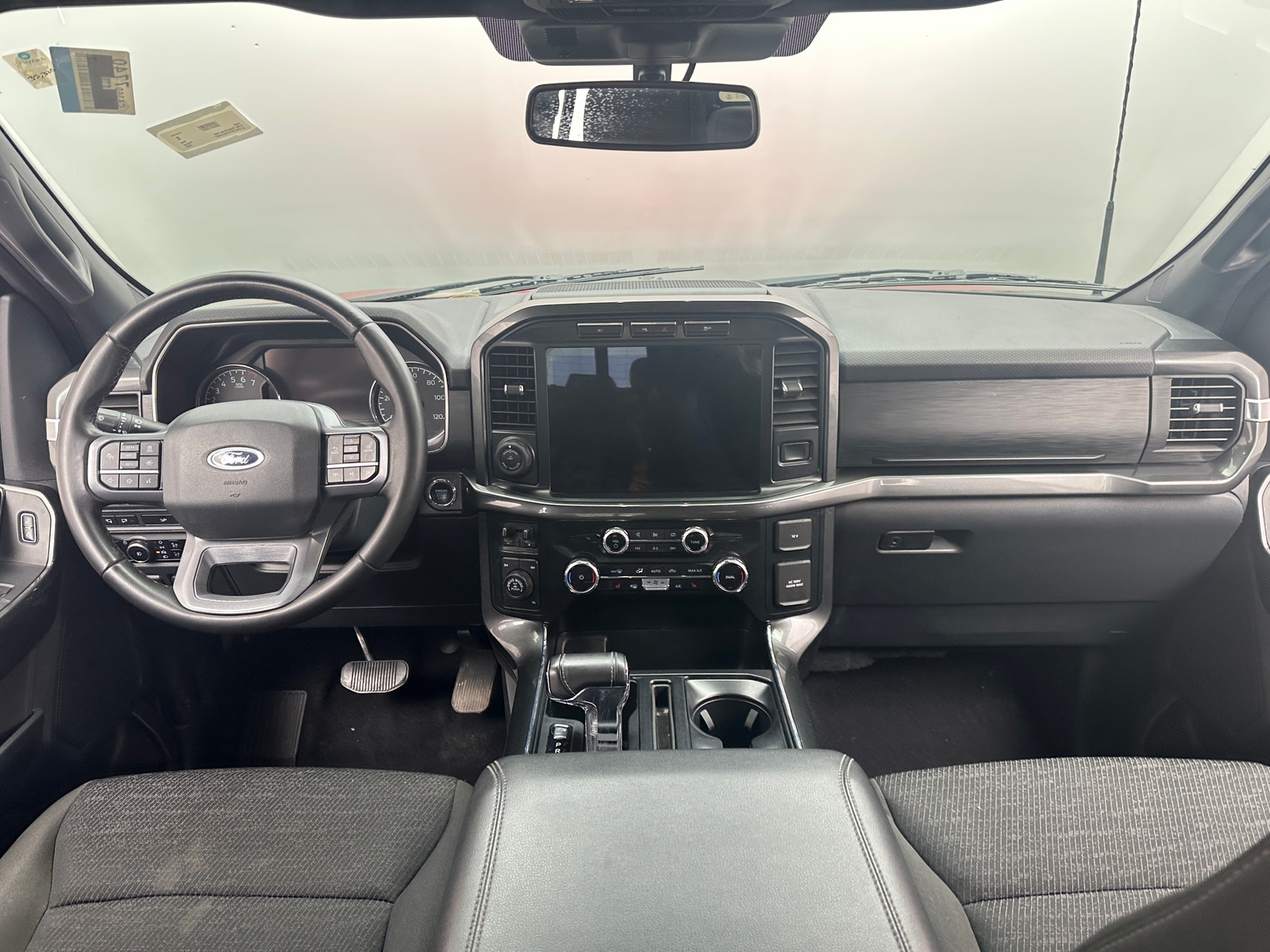 Thumbnail: 2023 Ford Econoline - 3