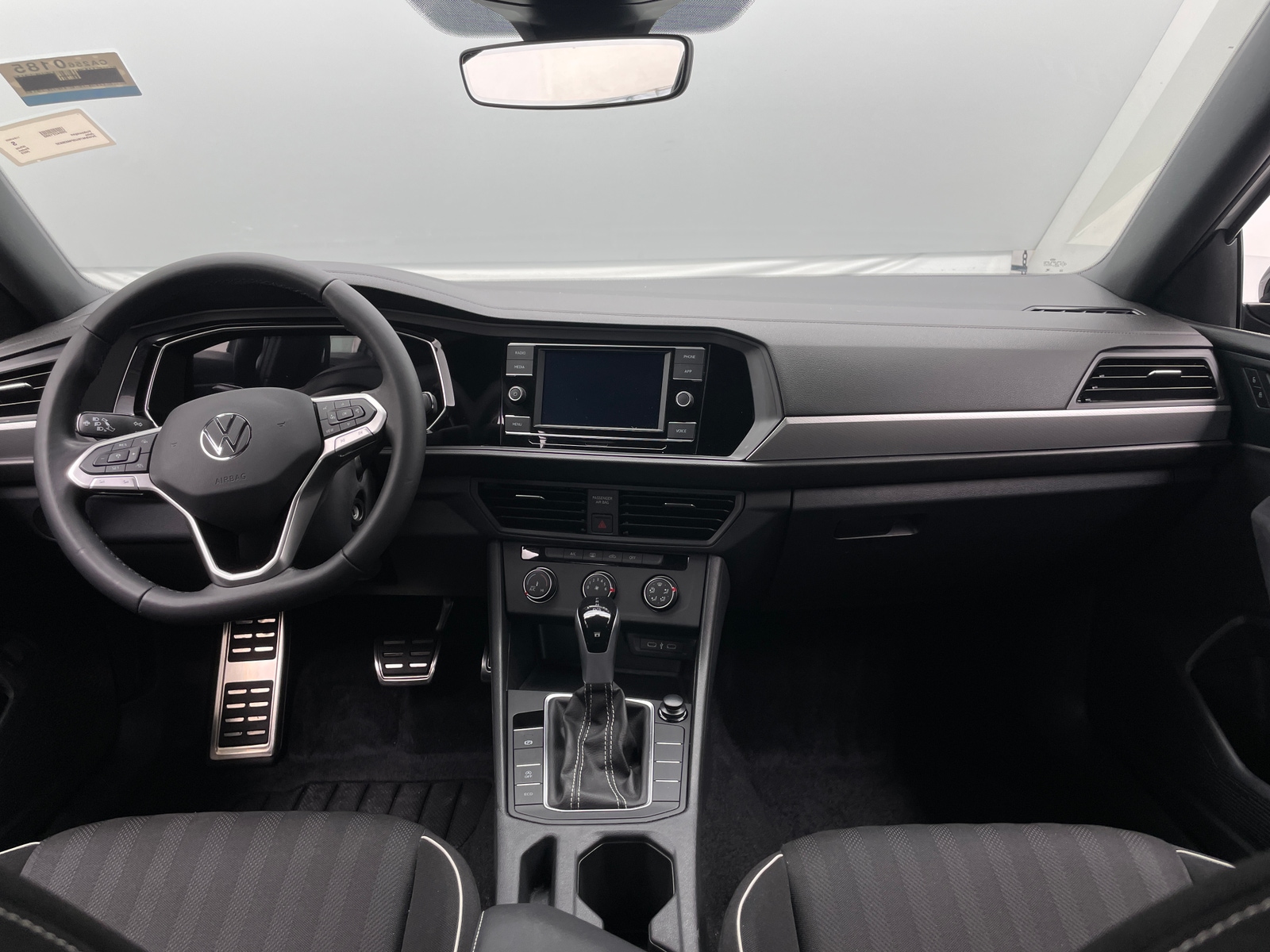 Thumbnail: 2023 Volkswagen Jetta - 3