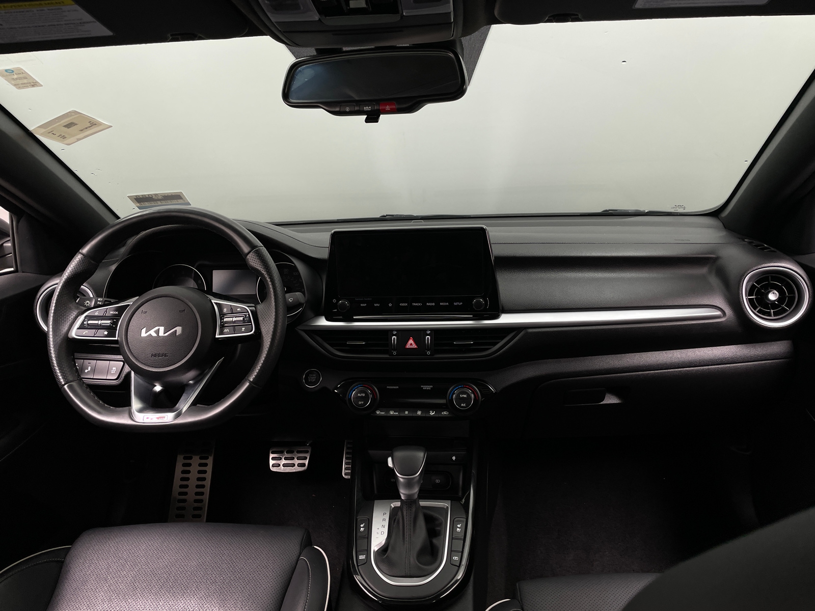 Thumbnail: 2024 Kia Forte - 2