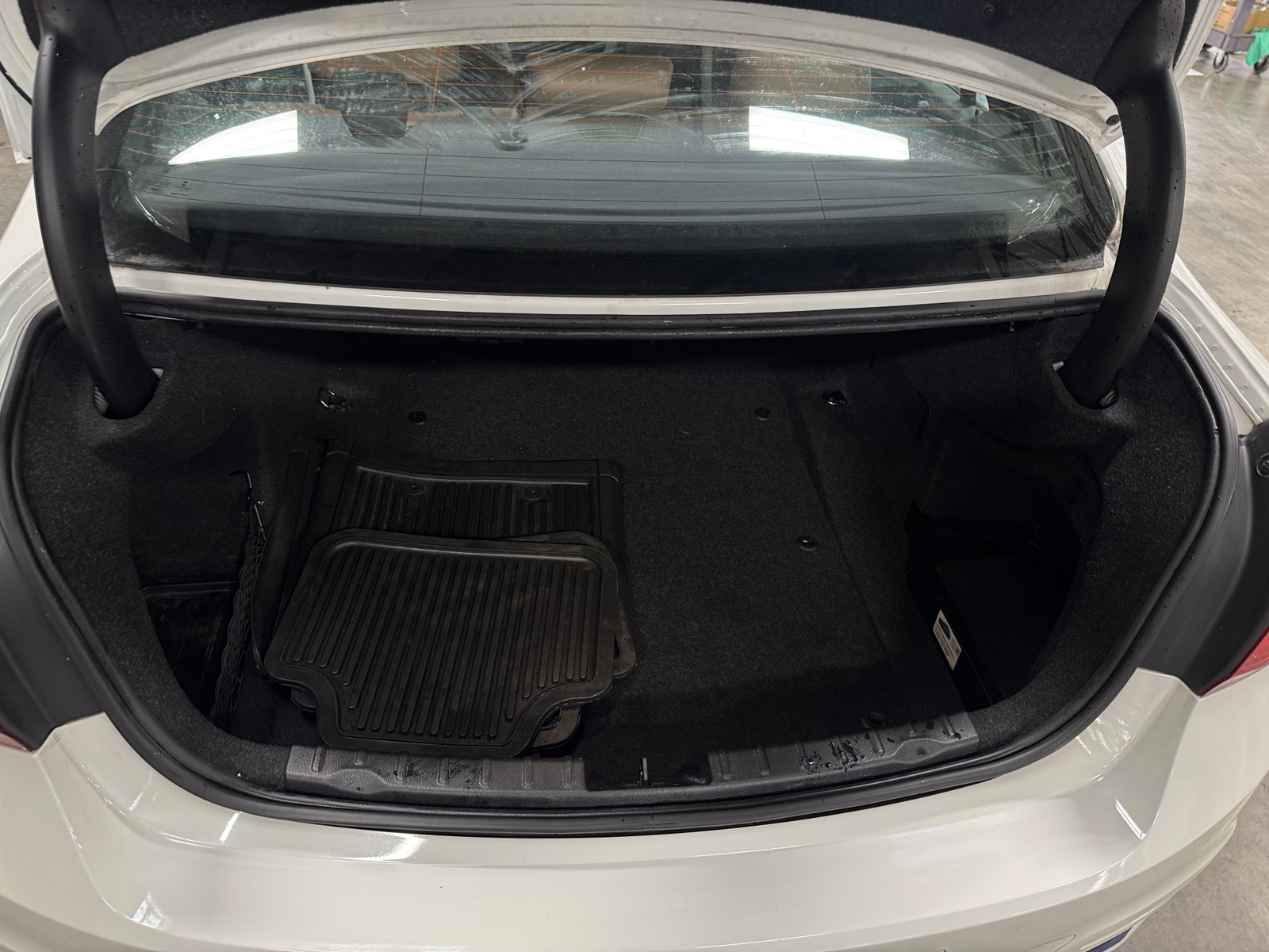 Thumbnail: 2016 BMW 3 Series - 6