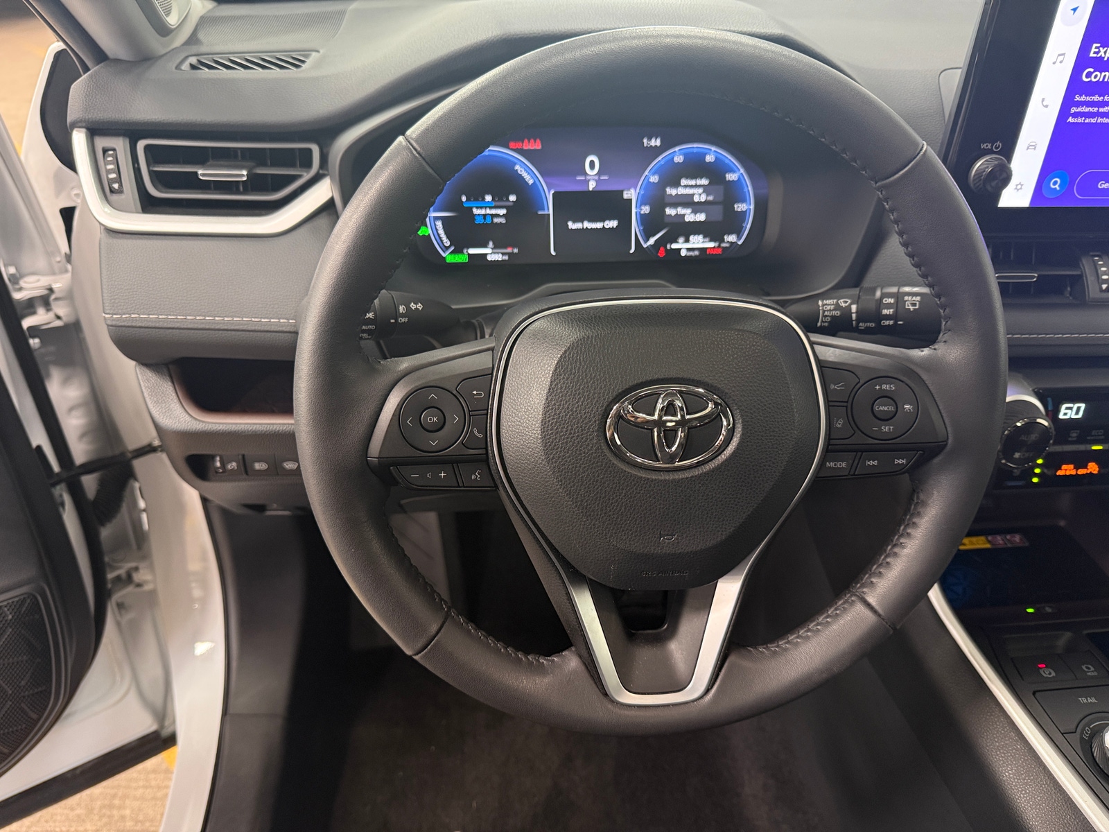 Thumbnail: 2024 Toyota RAV4 - 4