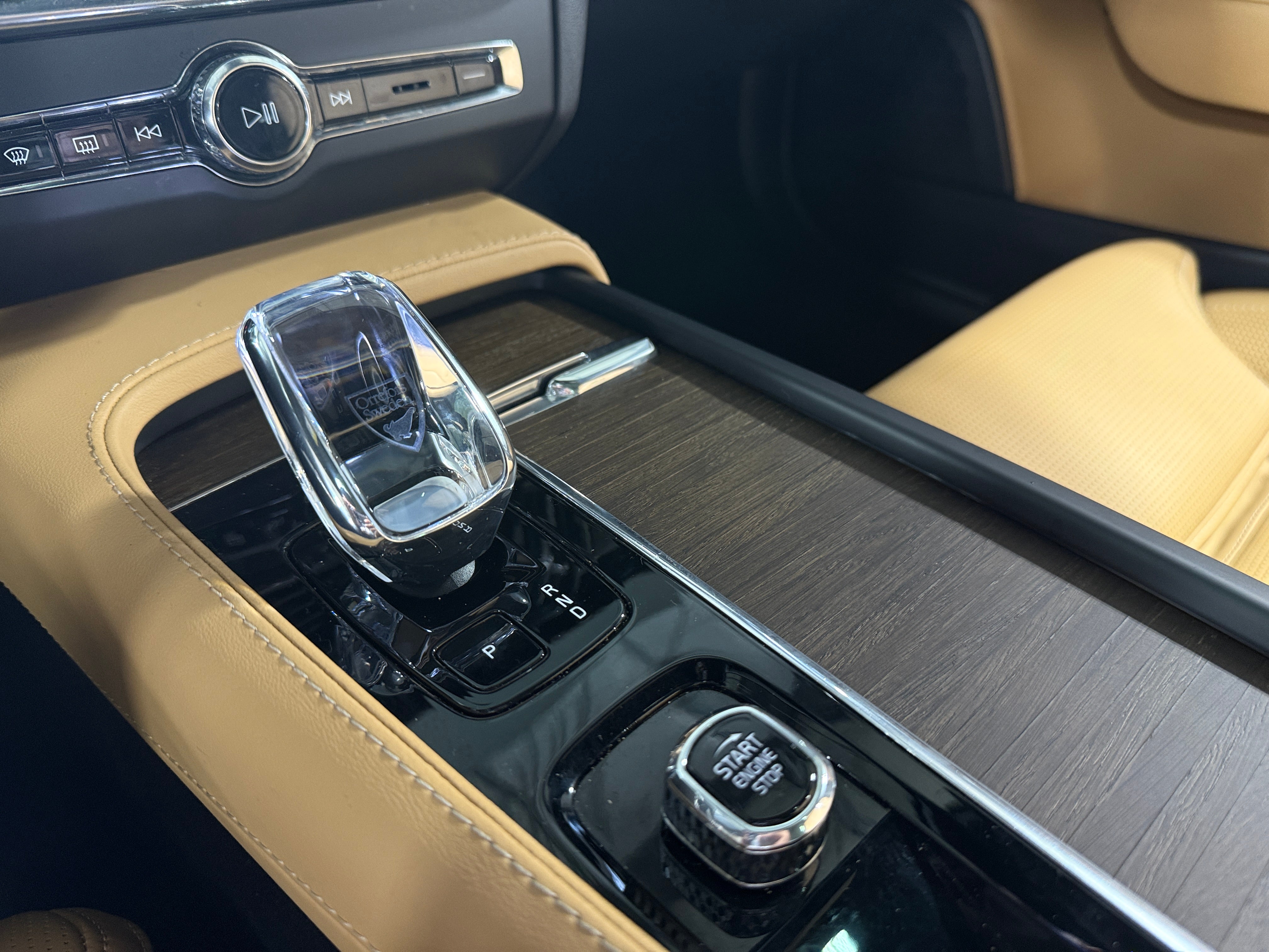 Image of 2023 Volvo V90 B6 Ultimate Cross Country