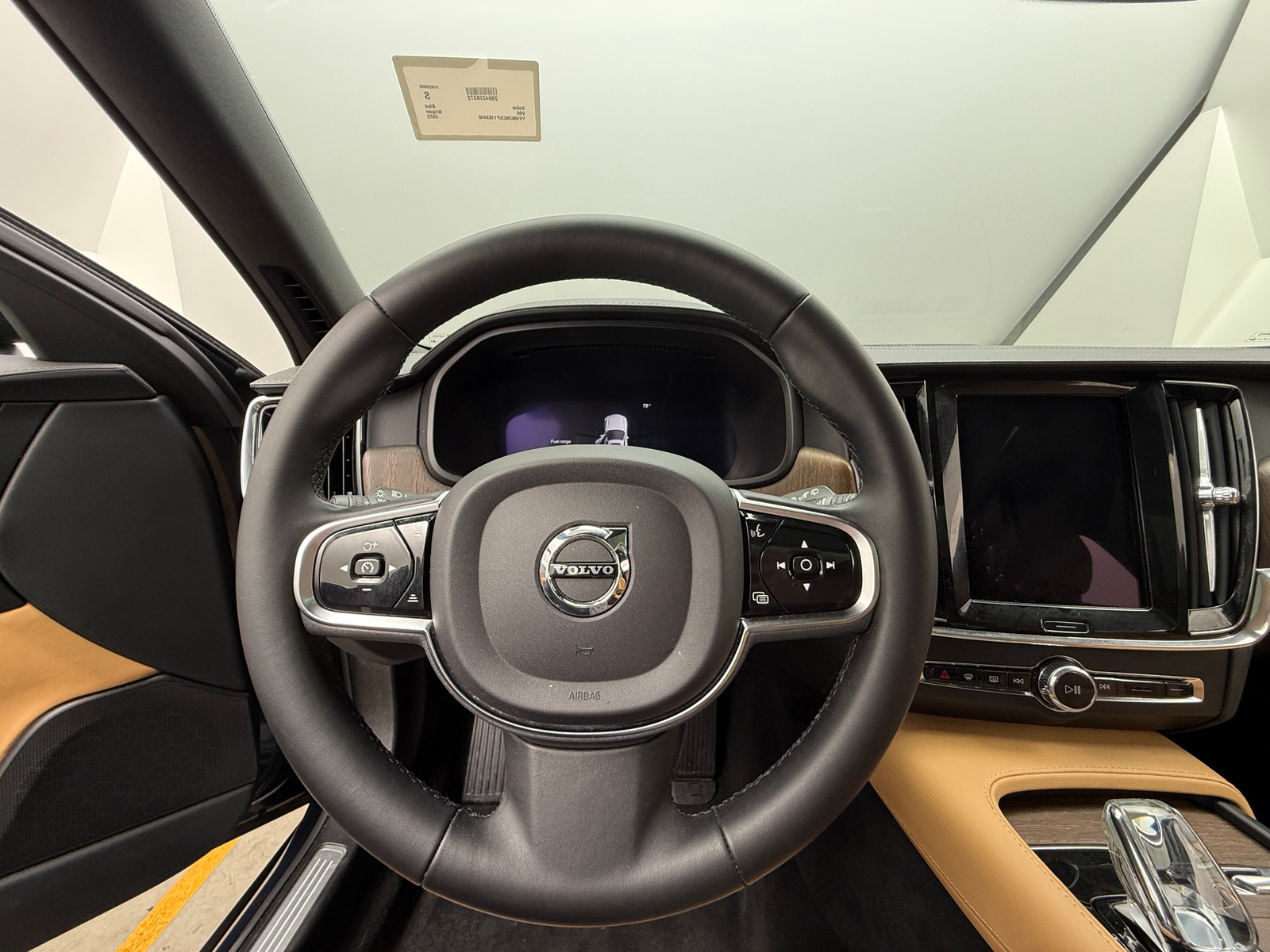 Thumbnail: 2023 Volvo V90 - 4