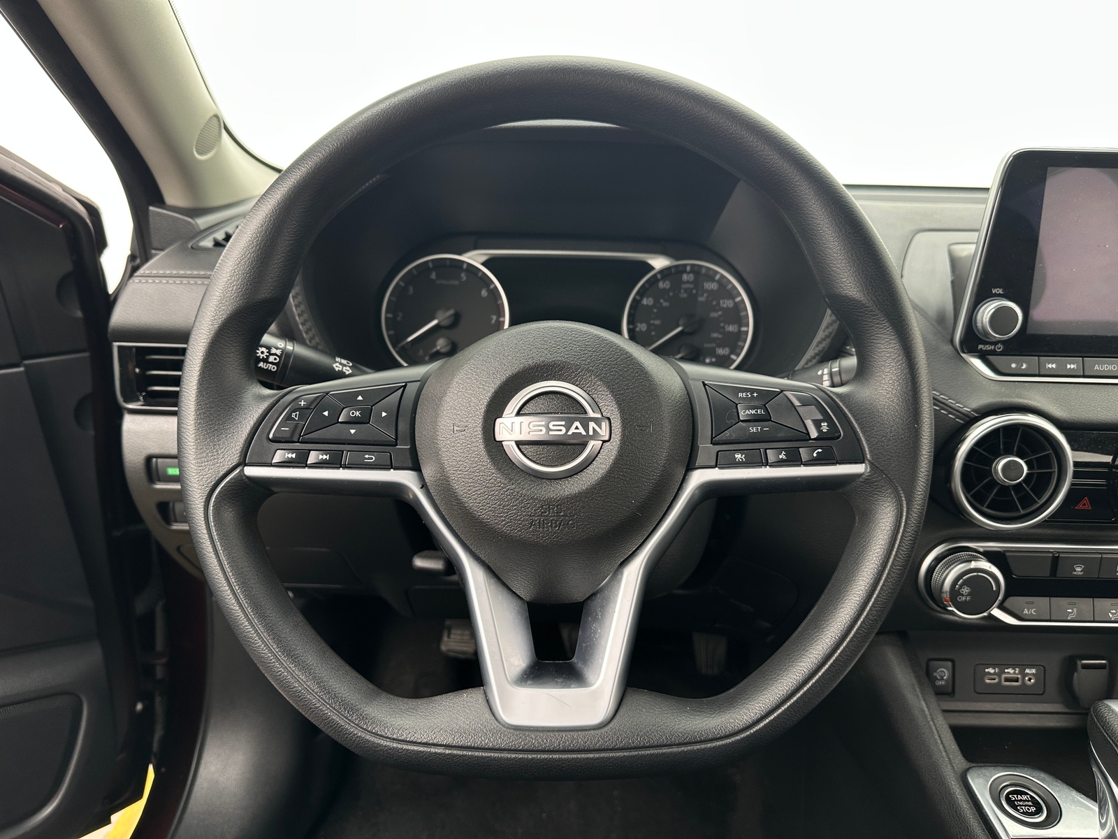 Thumbnail: 2024 Nissan Sentra - 5