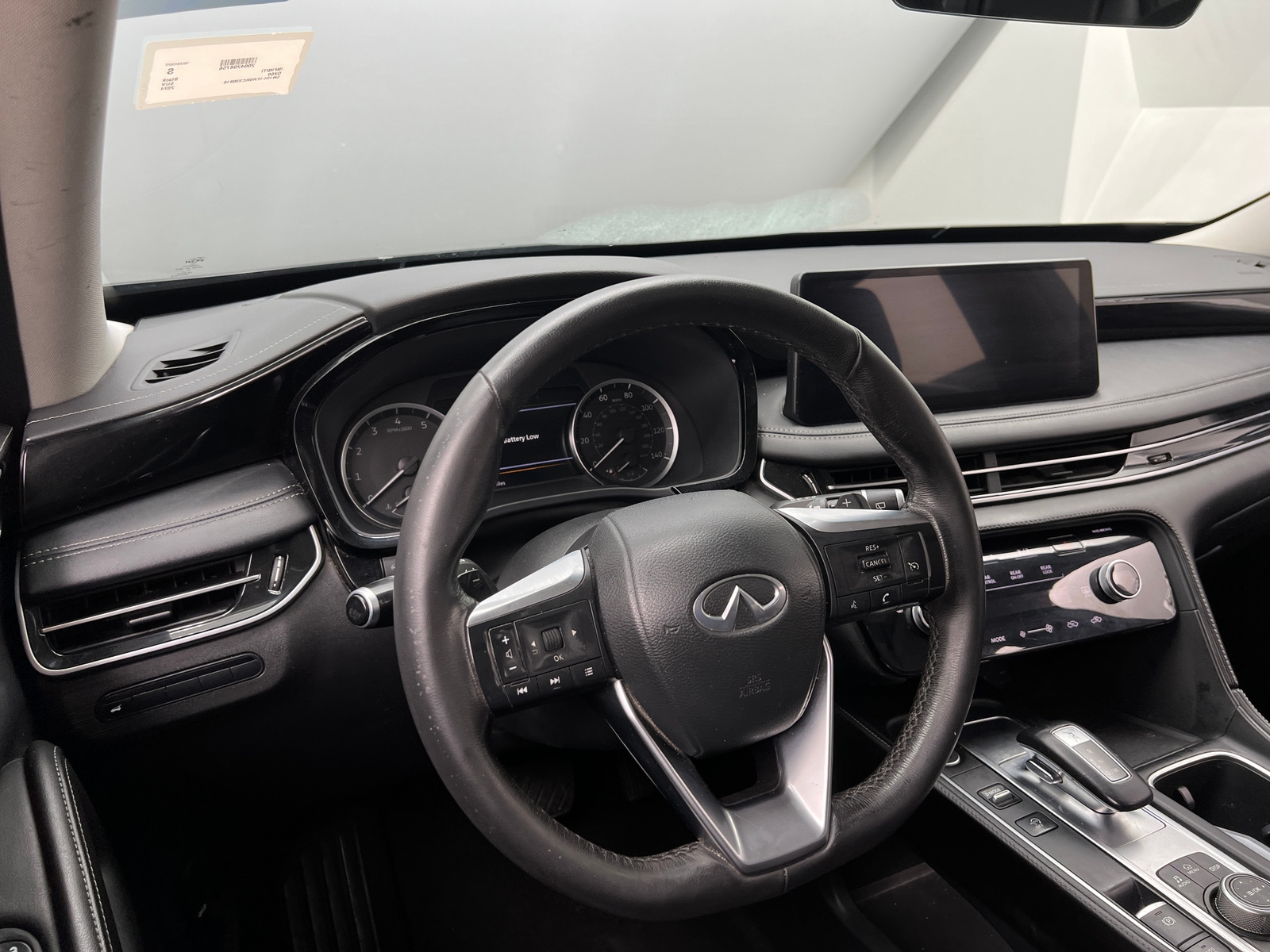 Thumbnail: 2024 INFINITI QX60 - 4