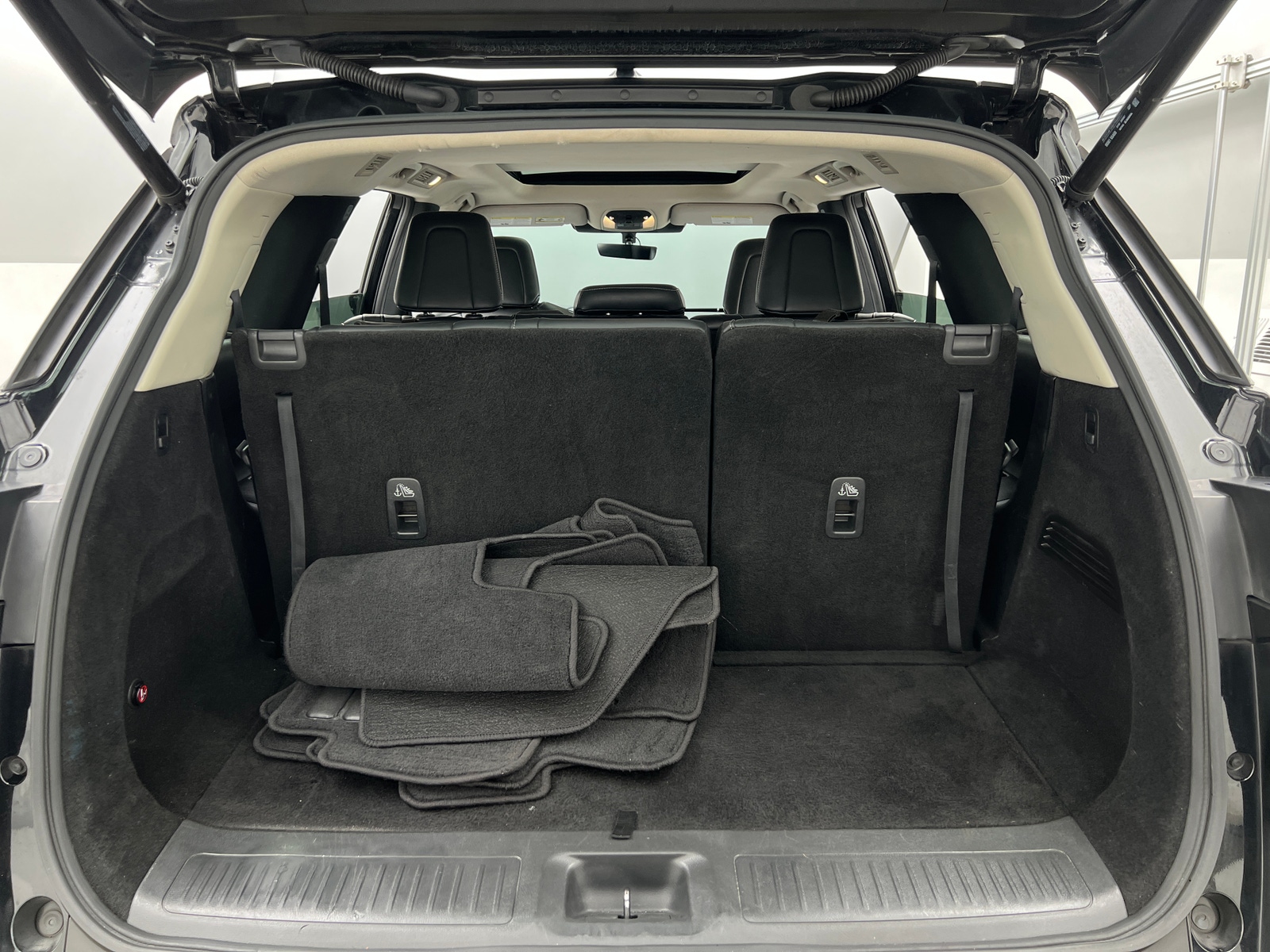 Thumbnail: 2024 INFINITI QX60 - 6