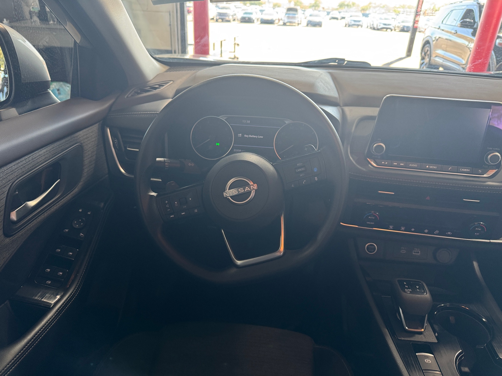 Thumbnail: 2023 Nissan Rogue - 5