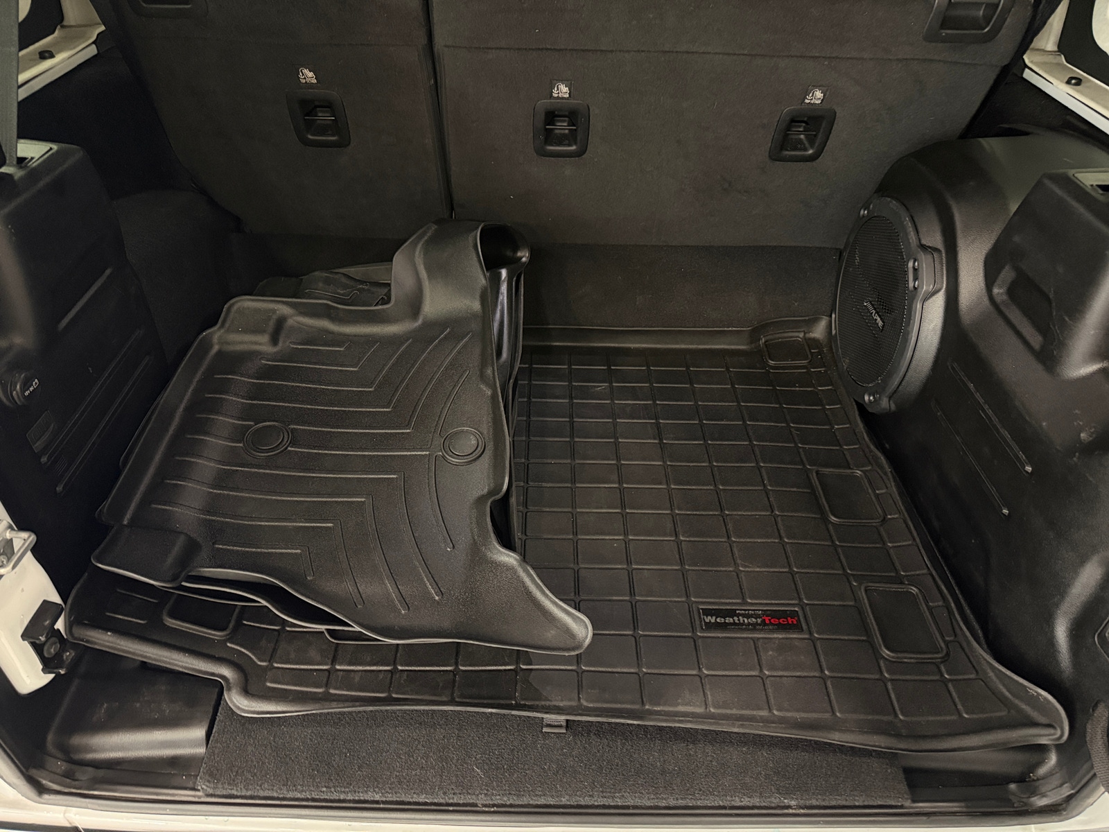 Thumbnail: 2022 Jeep Wrangler - 6