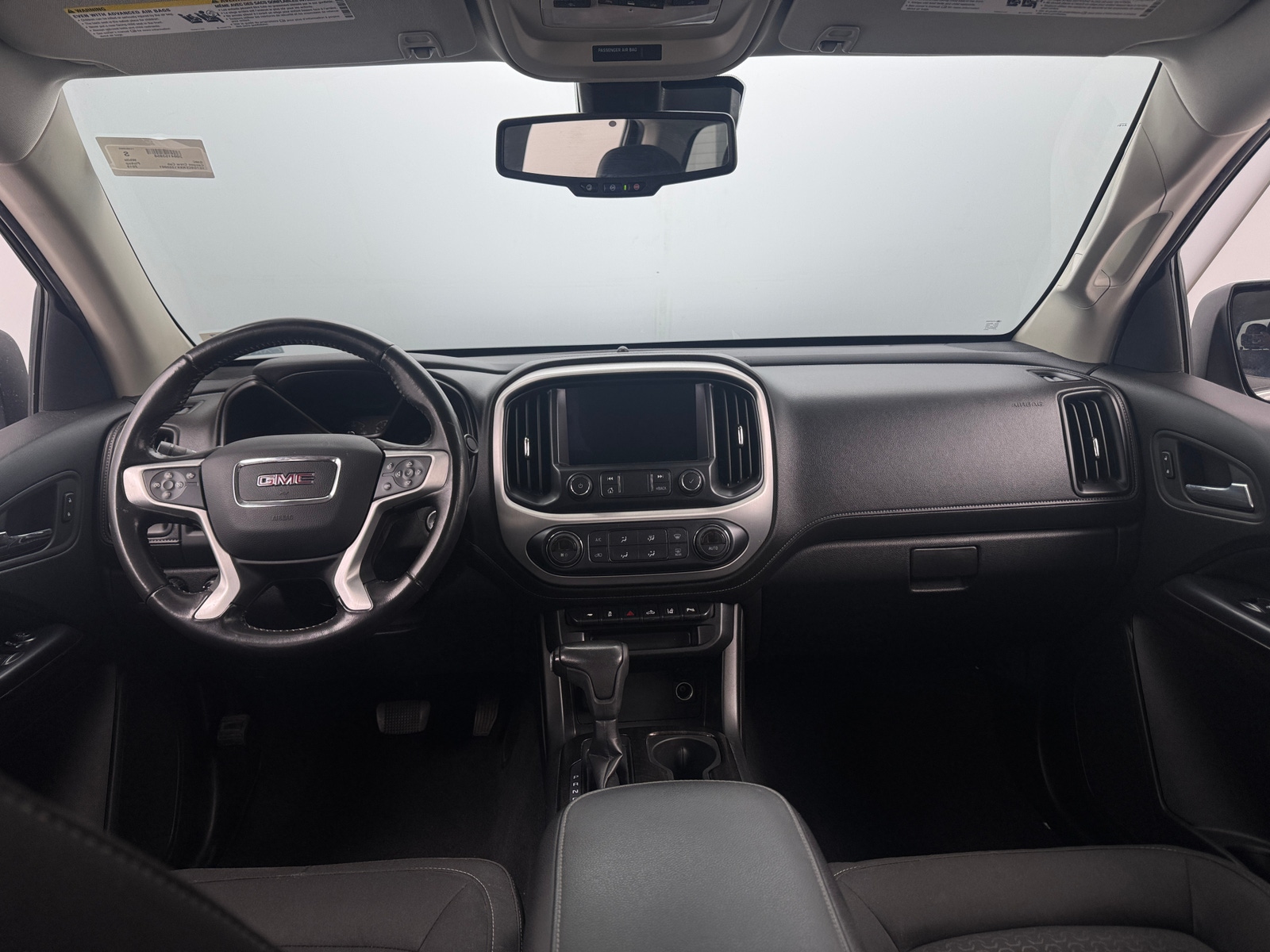 Thumbnail: 2019 GMC Canyon - 3