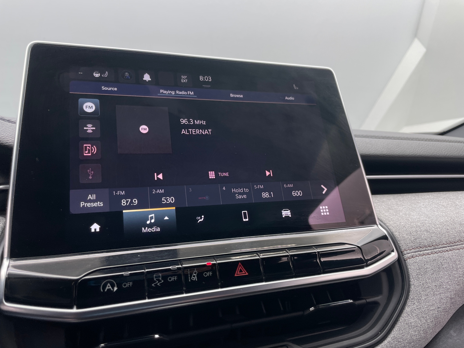 Thumbnail: 2023 Jeep Compass - 3