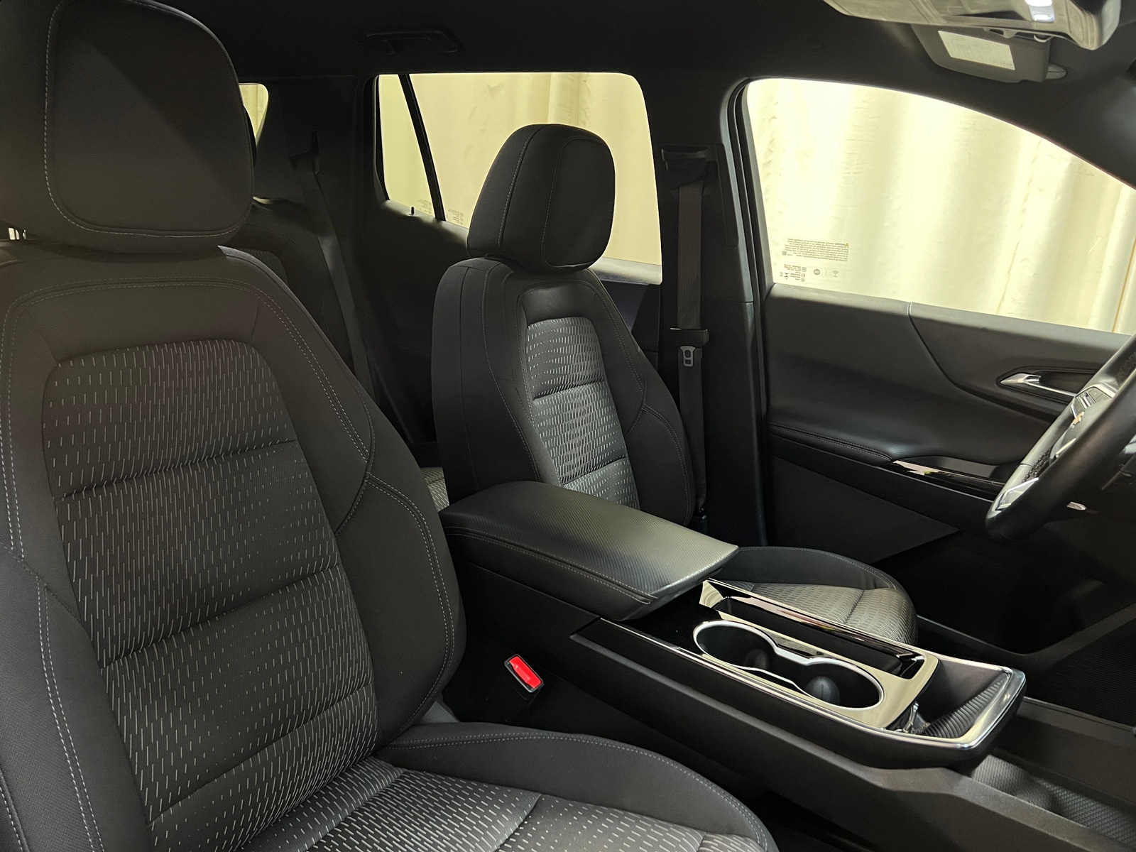 Thumbnail: 2025 Chevrolet Equinox - 2