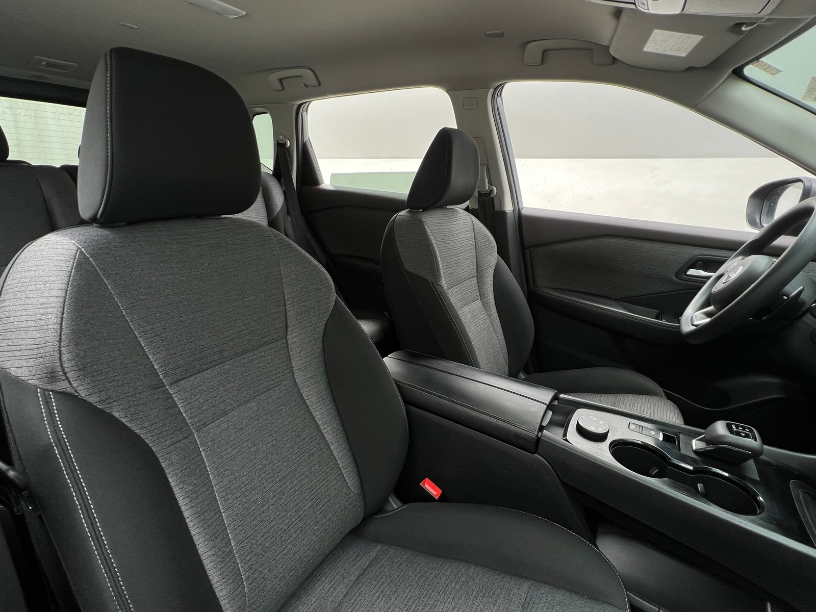 Thumbnail: 2023 Nissan Rogue - 2