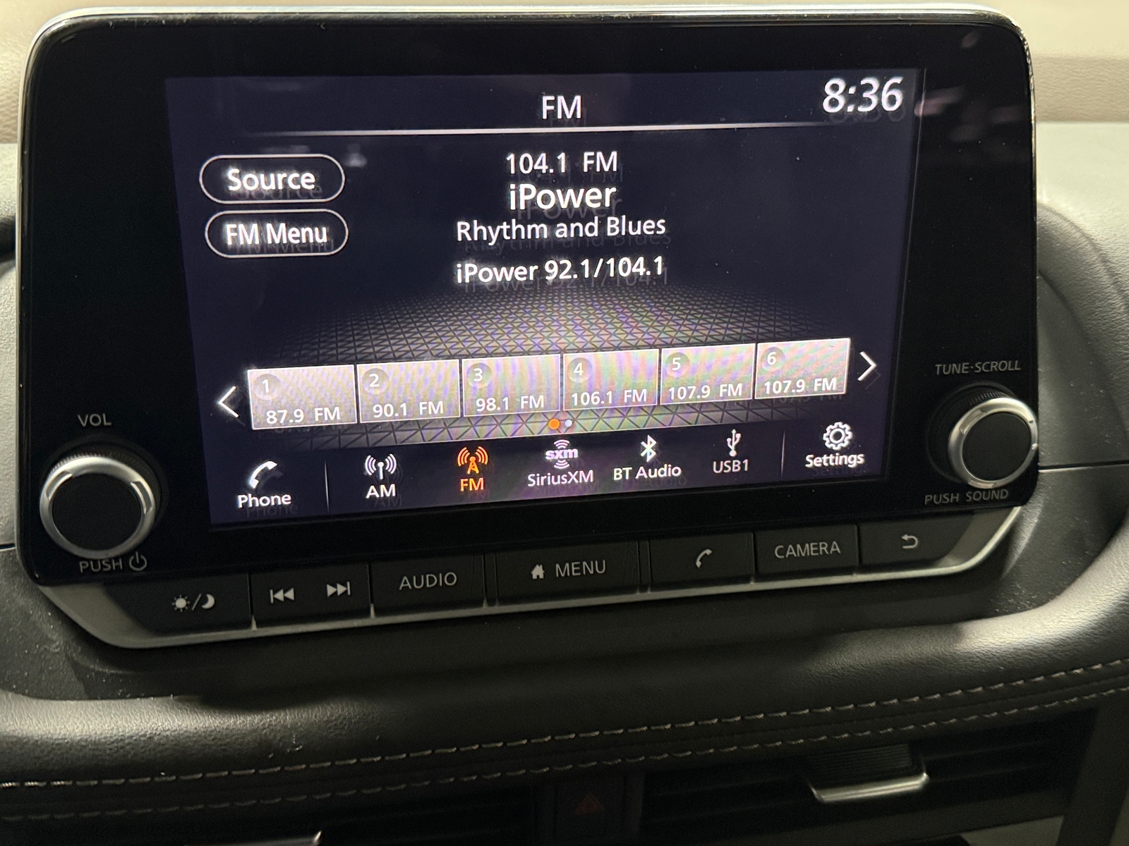 Thumbnail: 2023 Nissan Rogue - 4