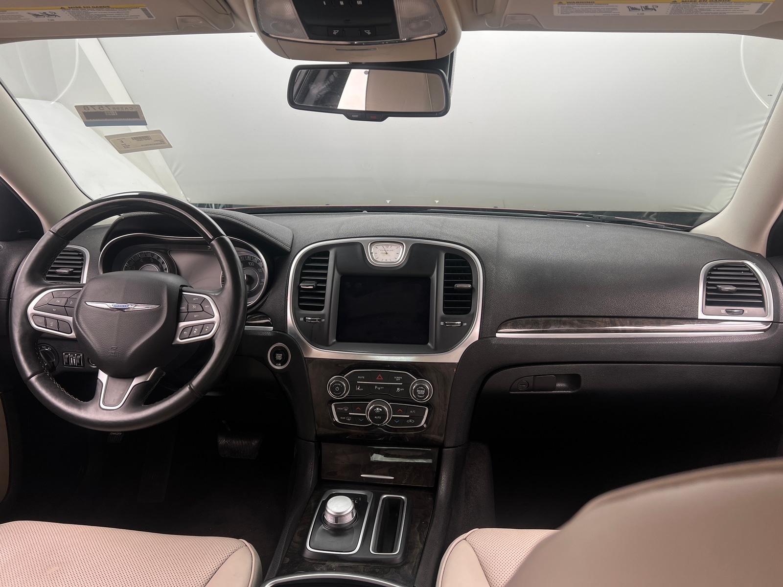 Thumbnail: 2018 Chrysler 300 - 2