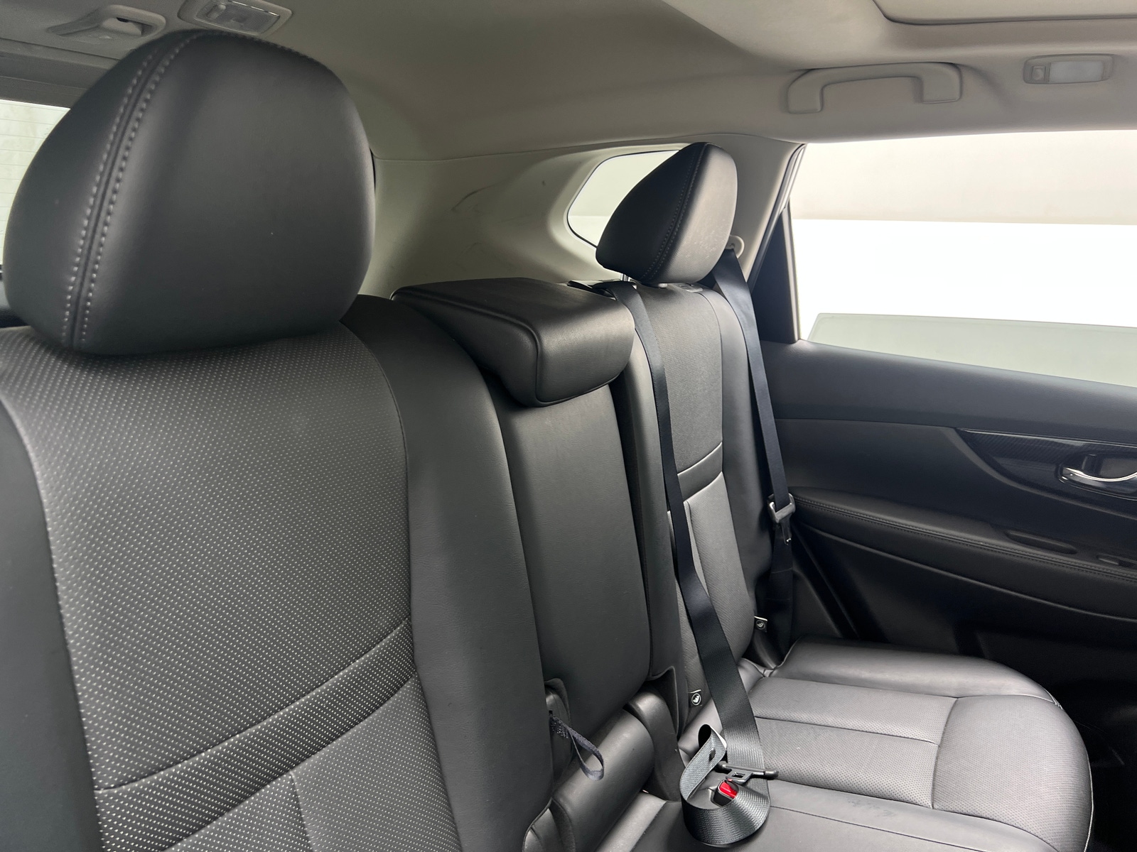 Thumbnail: 2018 Nissan Rogue - 5