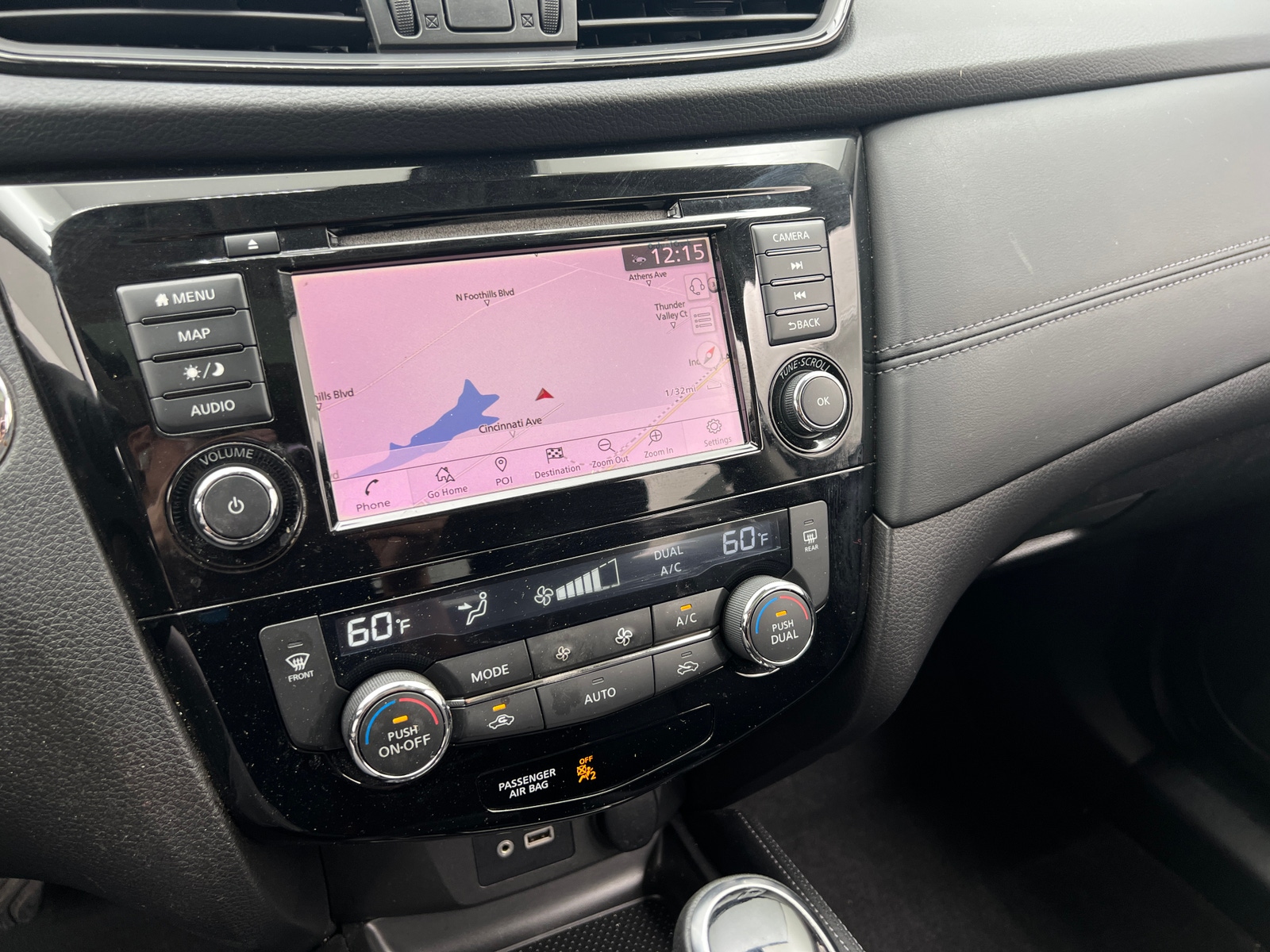 Thumbnail: 2018 Nissan Rogue - 3