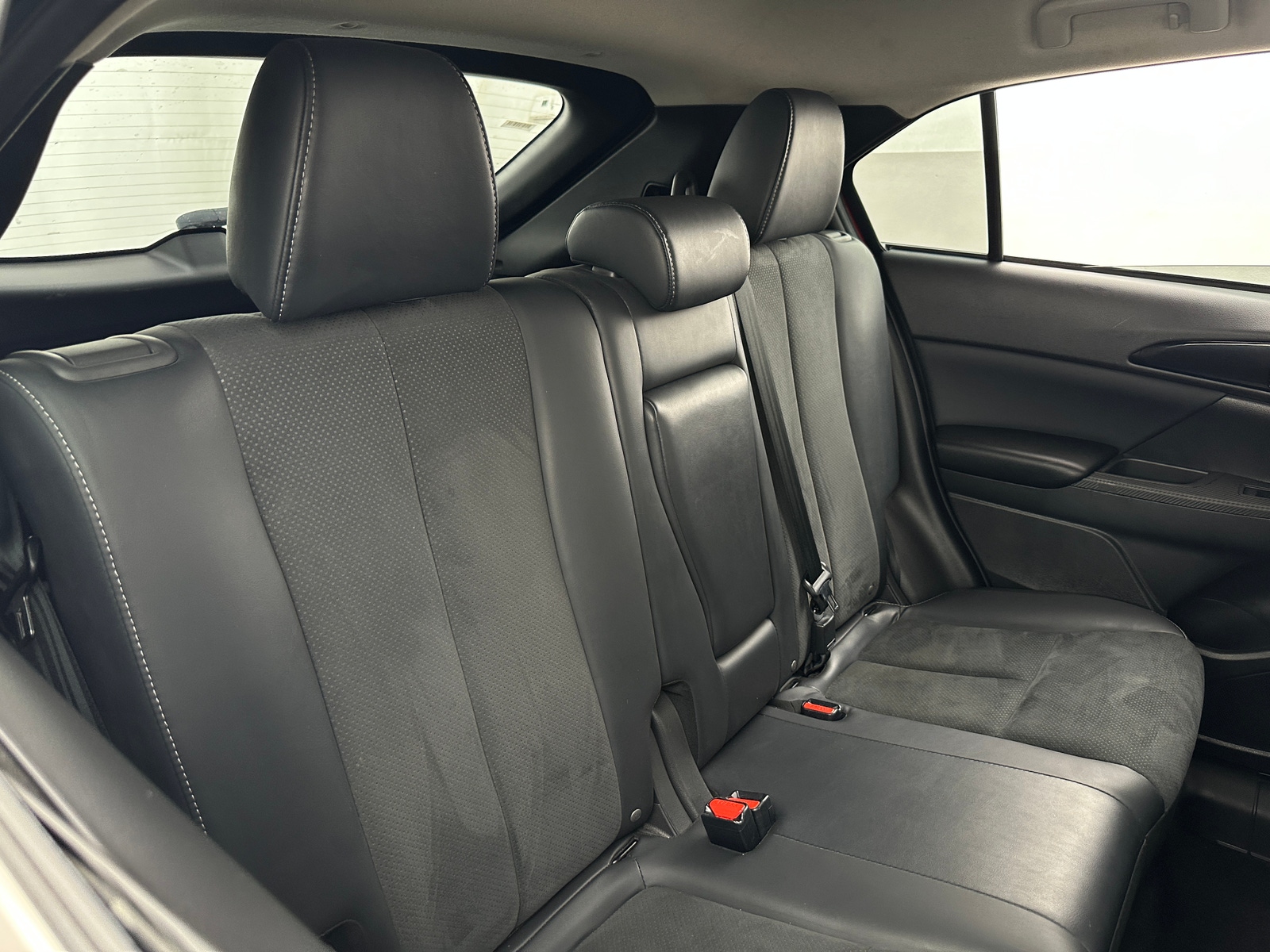 Thumbnail: 2024 Mitsubishi Eclipse Cross - 6