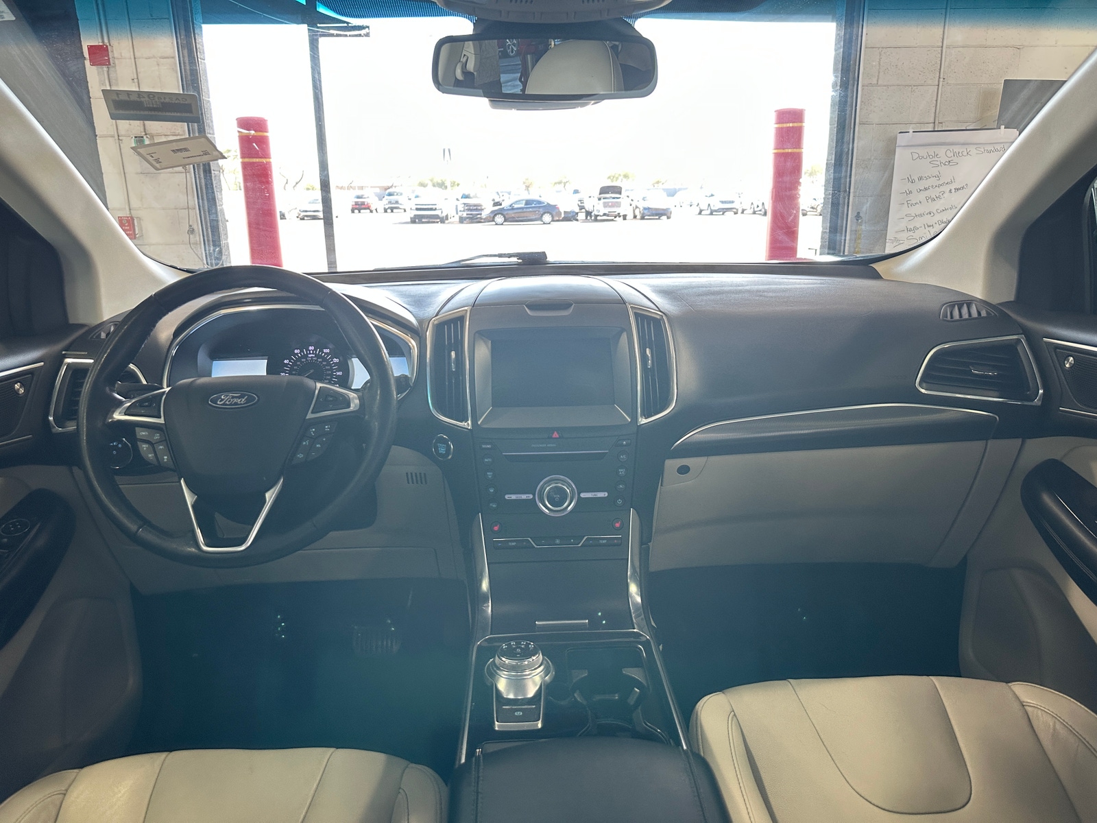 Thumbnail: 2019 Ford Edge - 2