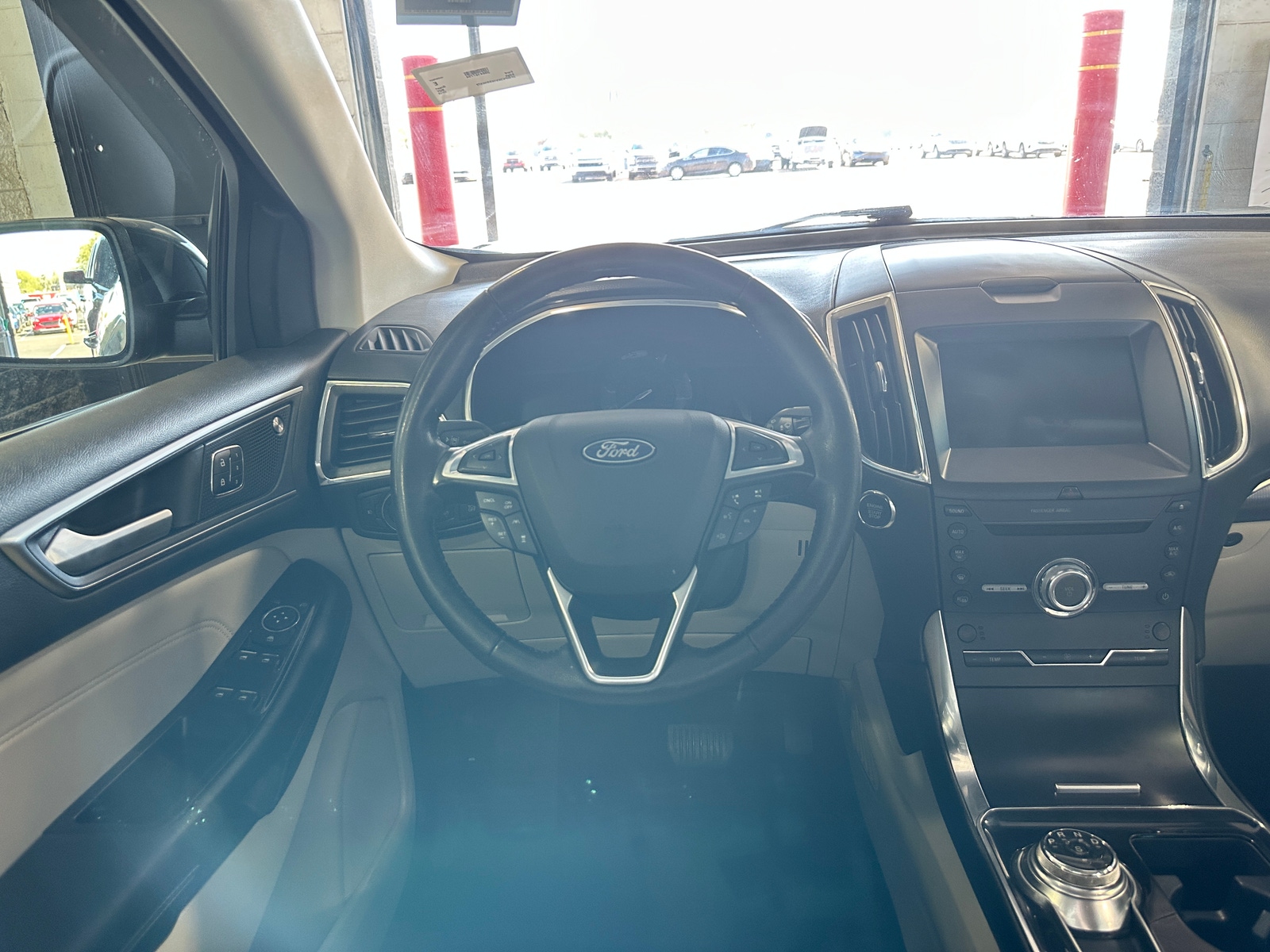 Thumbnail: 2019 Ford Edge - 4
