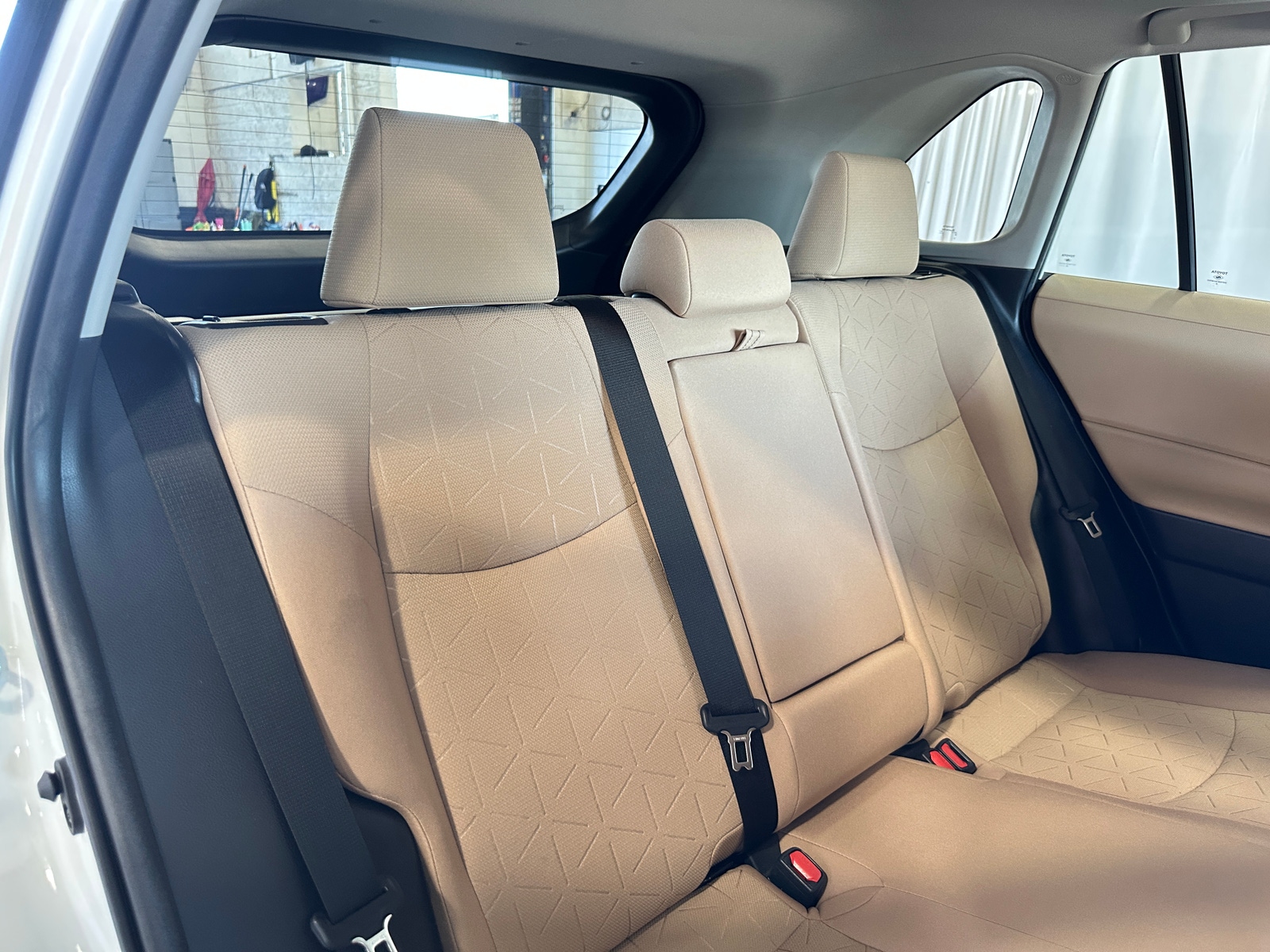 Thumbnail: 2021 Toyota RAV4 - 6