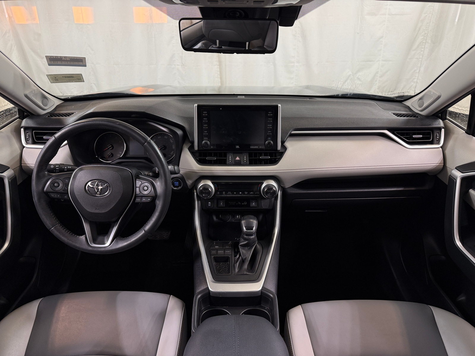 Thumbnail: 2019 Toyota RAV4 - 2